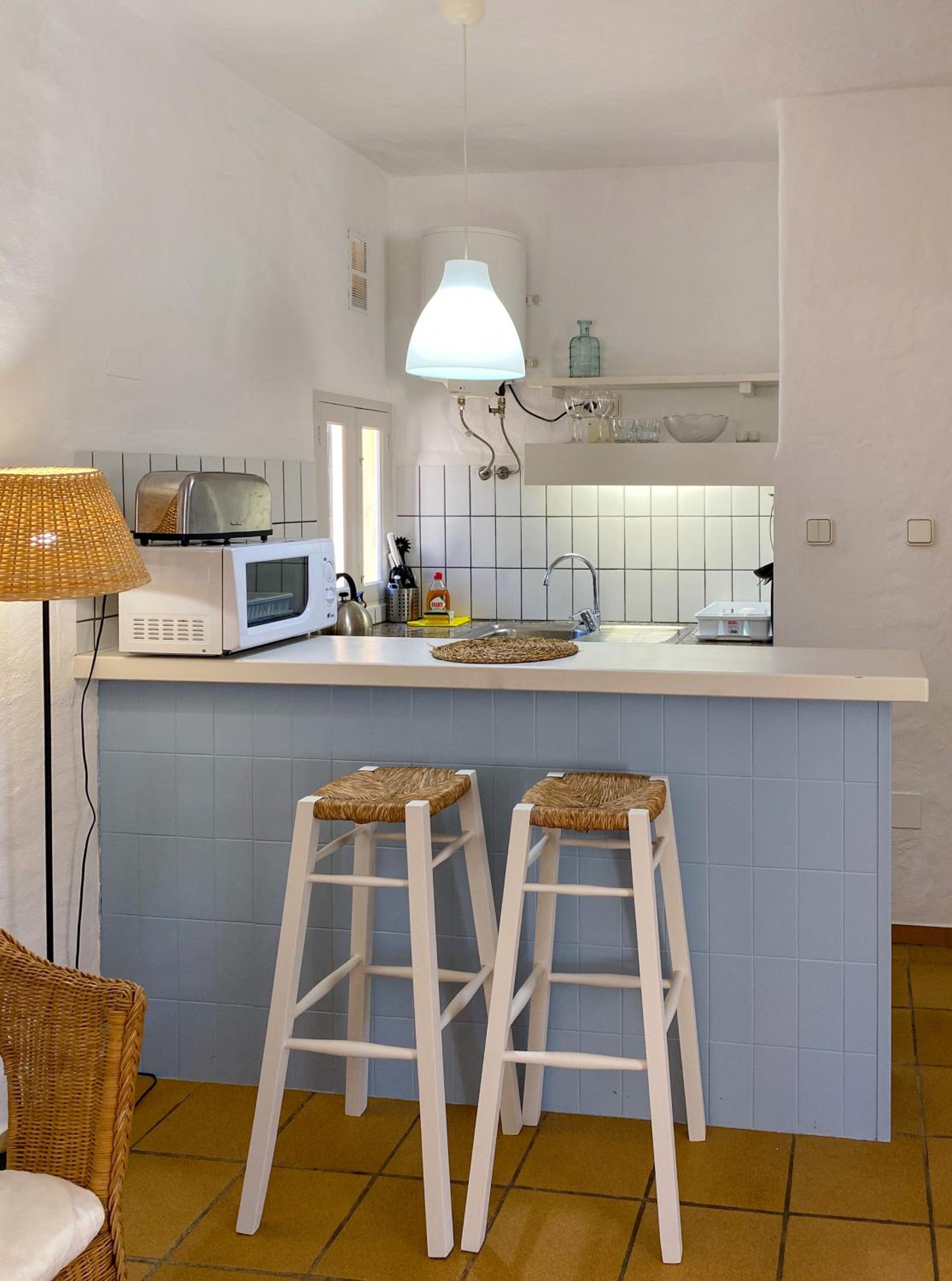 Two-Bedroom Apartment - Photo 40
