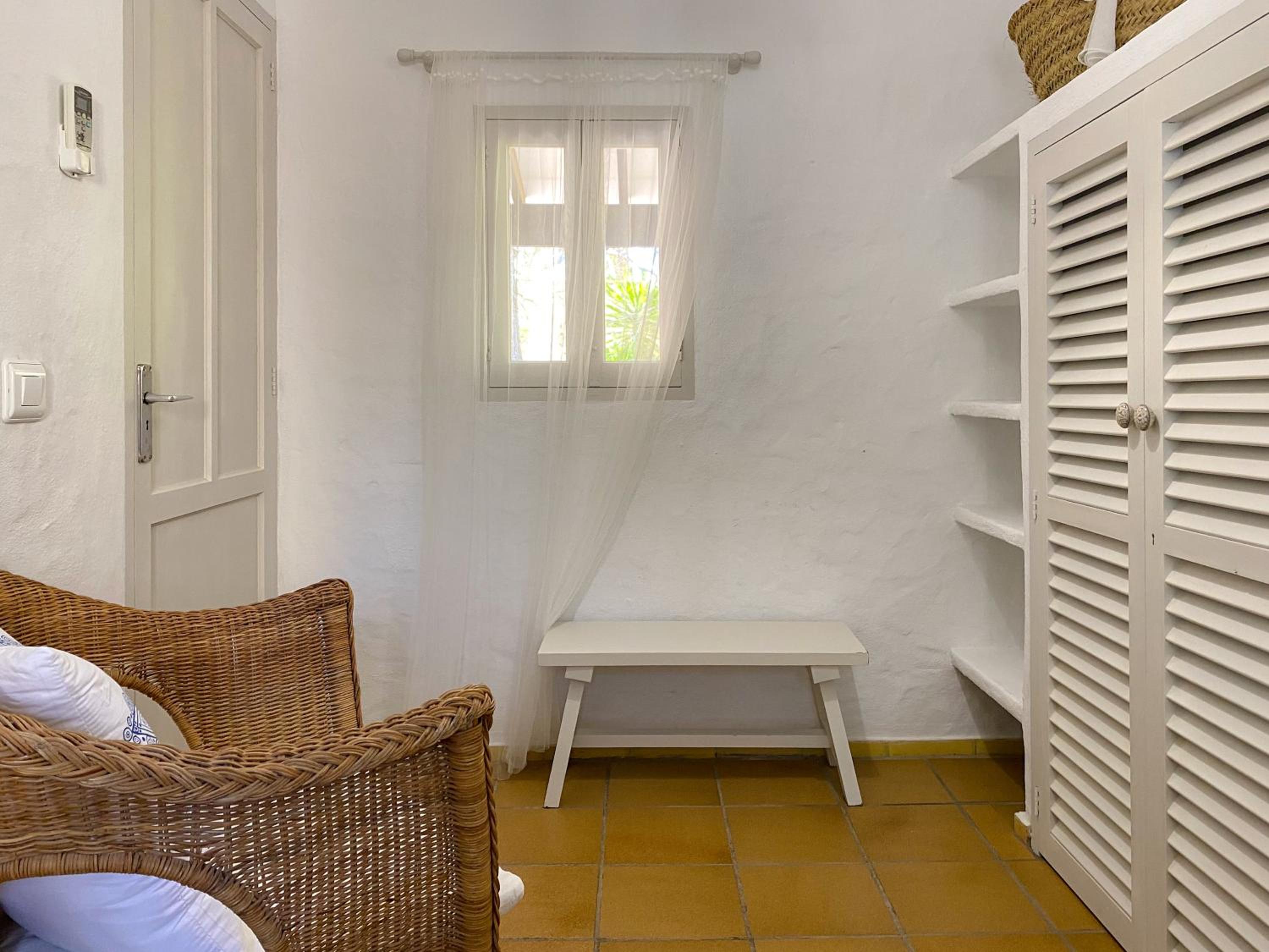 Two-Bedroom Apartment - Photo 4