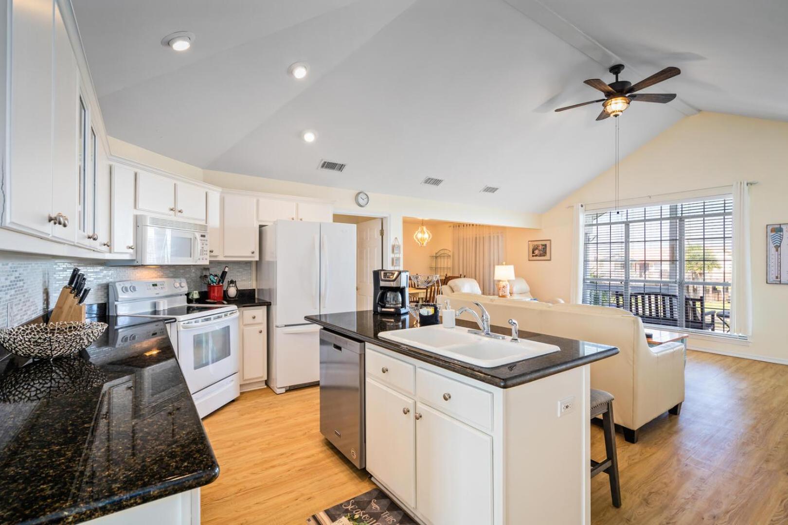 Three-Bedroom House photo 1