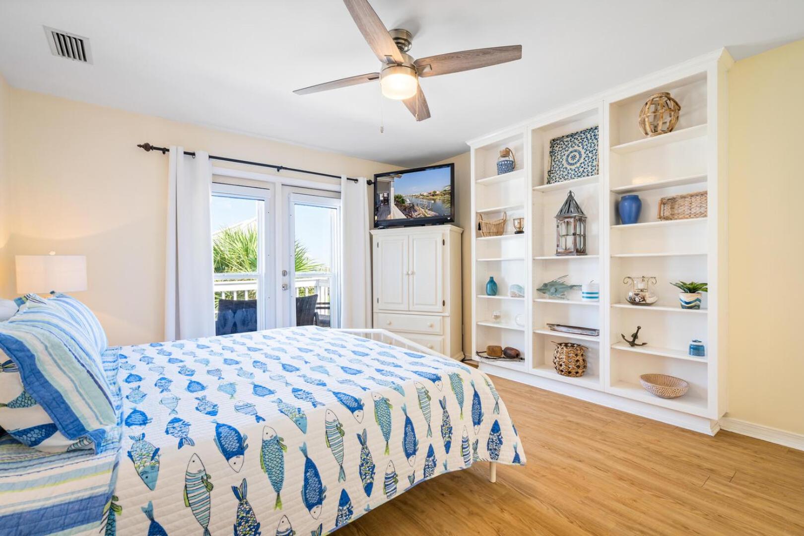 Three-Bedroom House photo 2