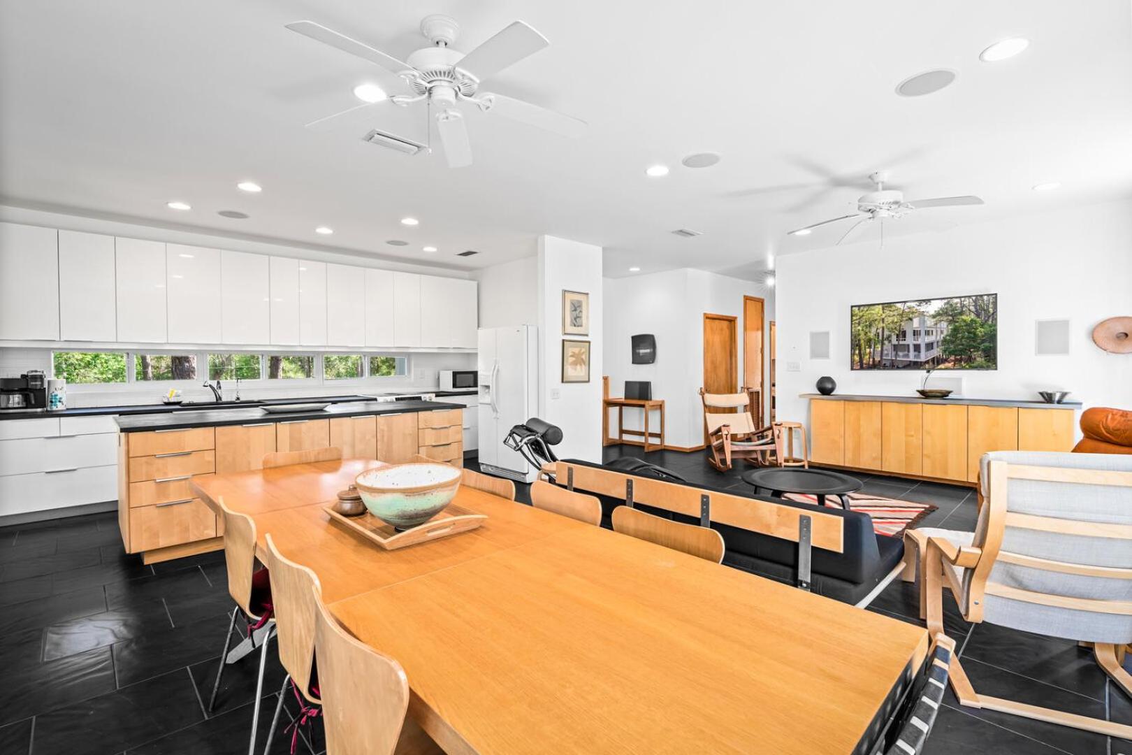 Four-Bedroom House photo 1
