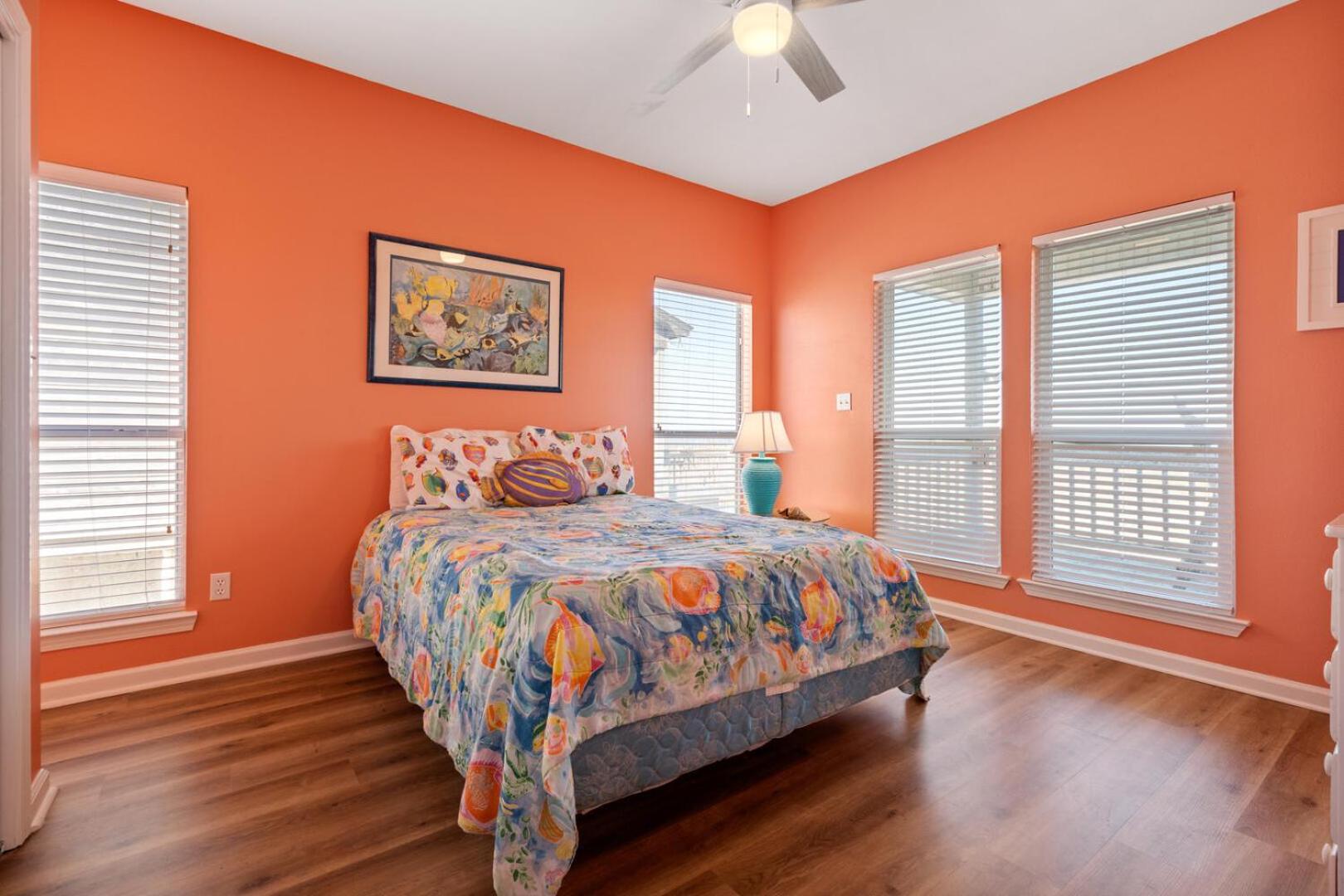Four-Bedroom House photo 2