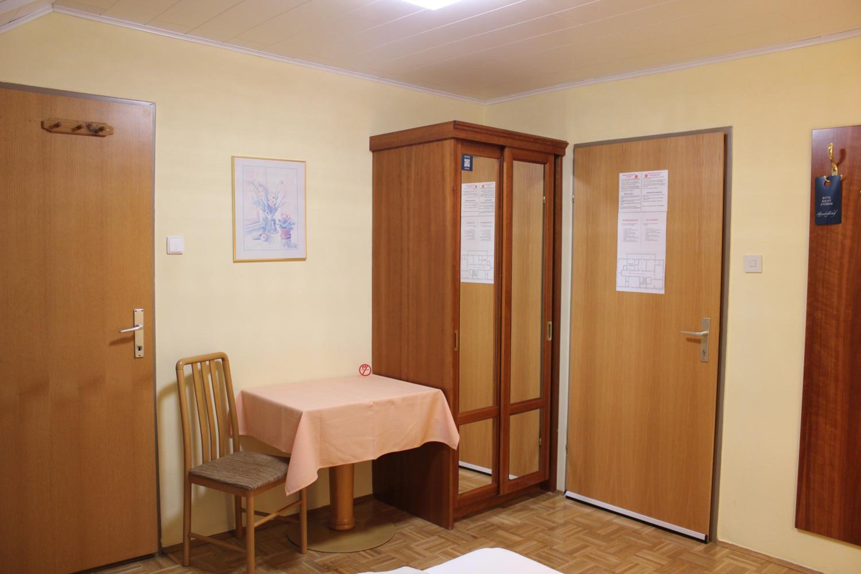 Double Room photo 2
