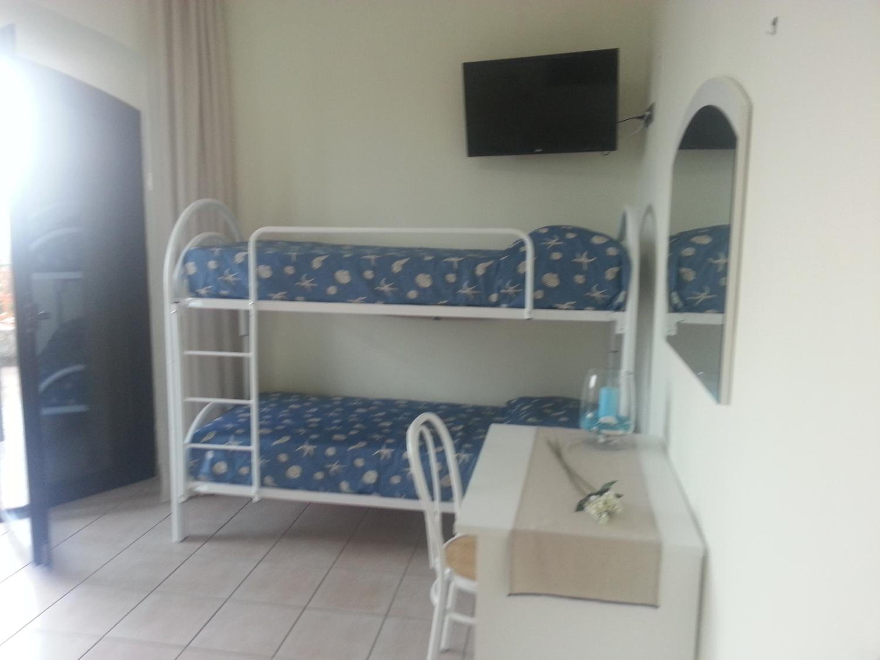 Quadruple Room with Balcony and Sea View