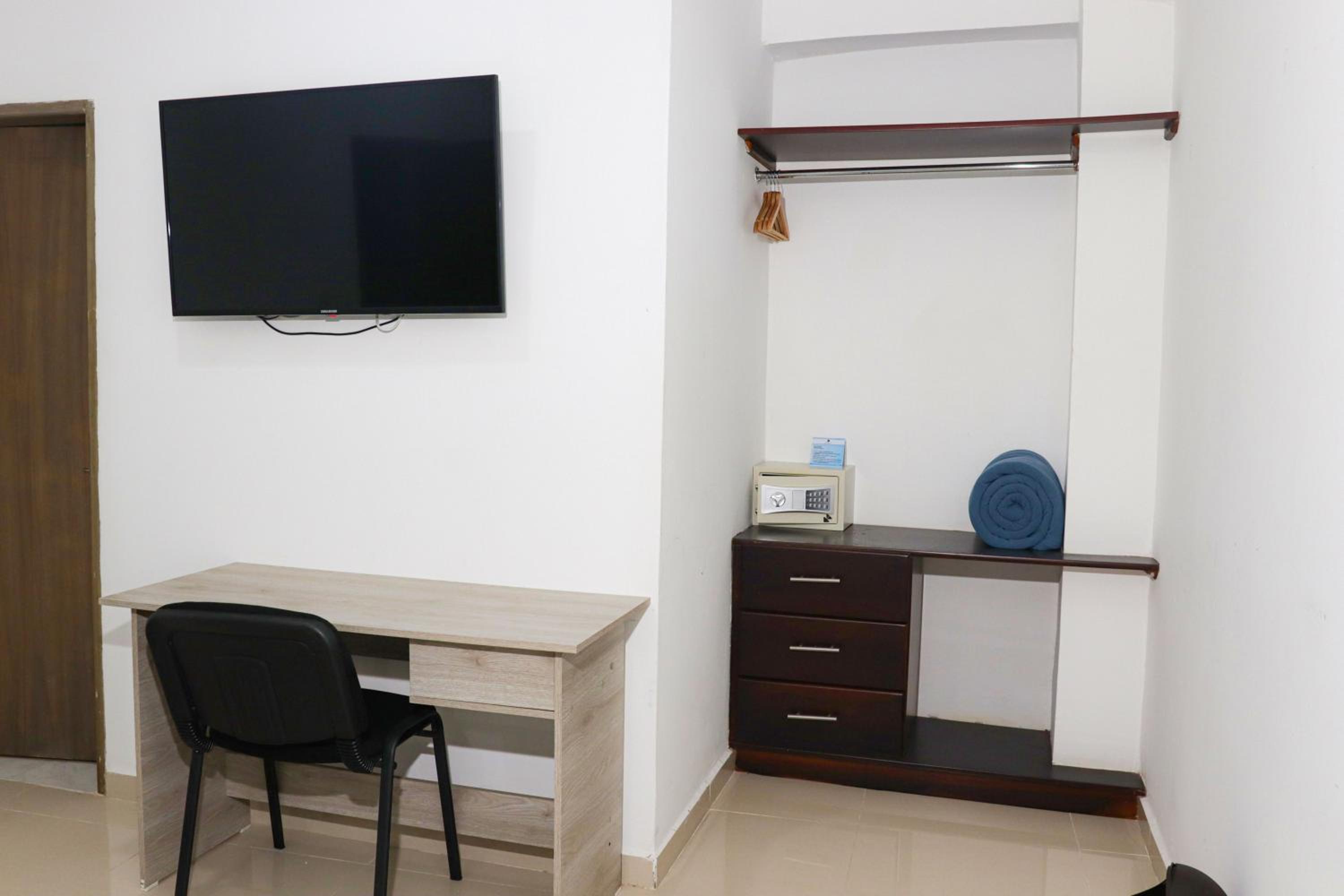 Standard Single Room photo 3