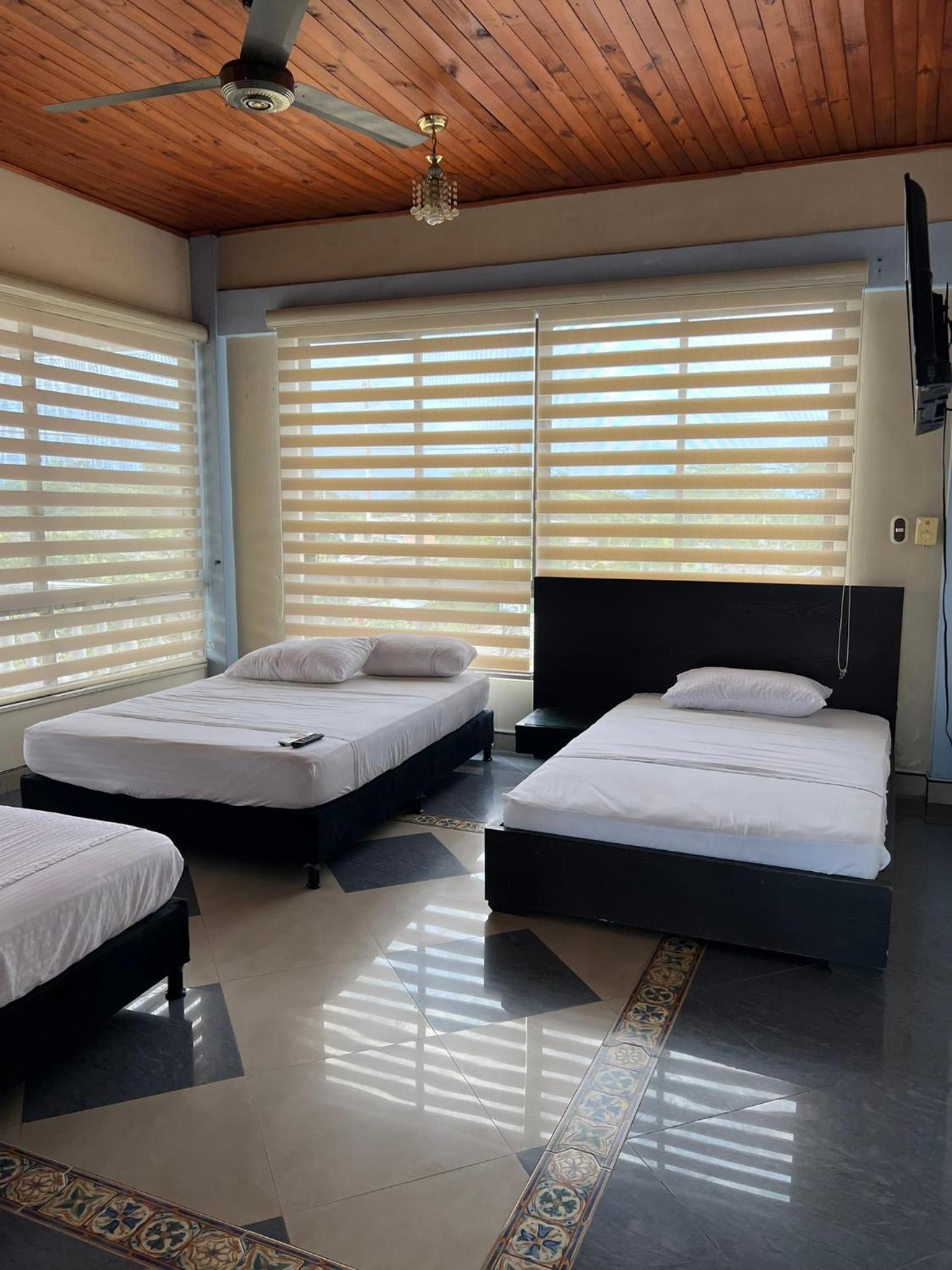 Standard Quadruple Room photo 3