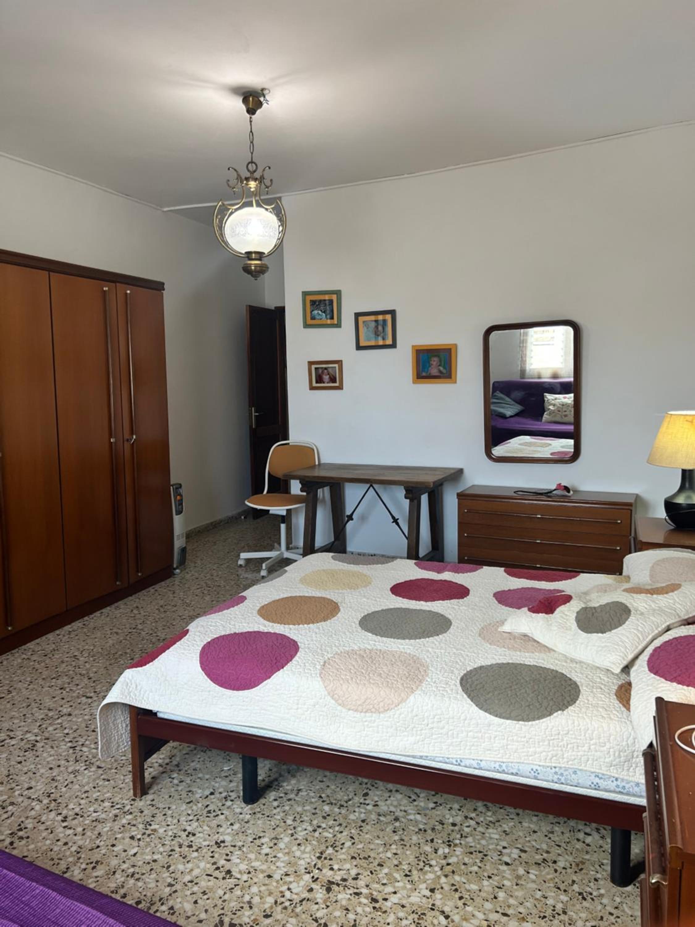 Four-Bedroom House photo 2