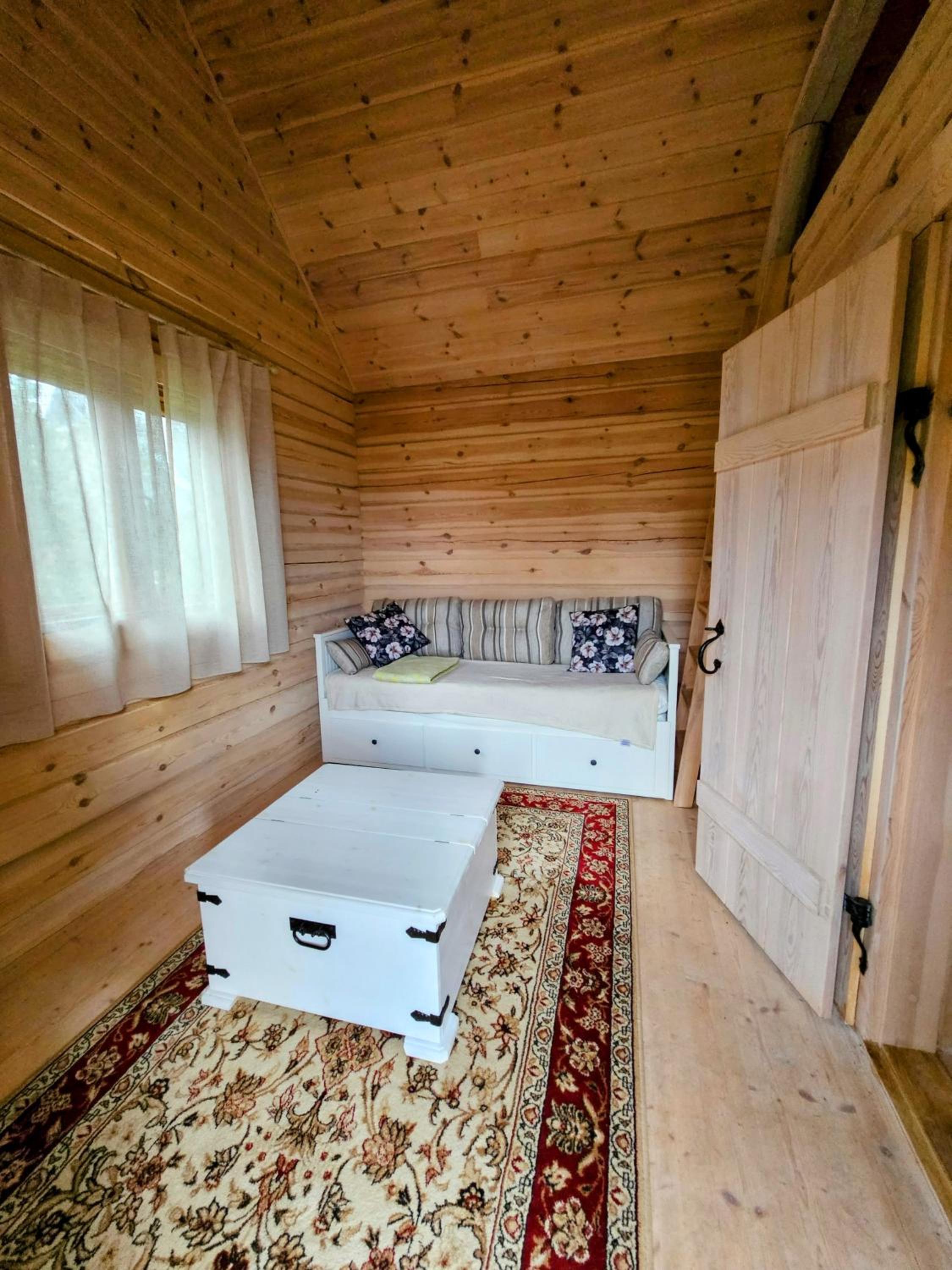 Cottage photo 2