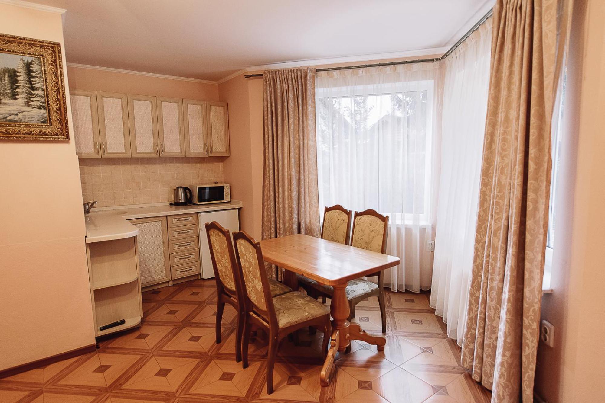 Villa photo 3