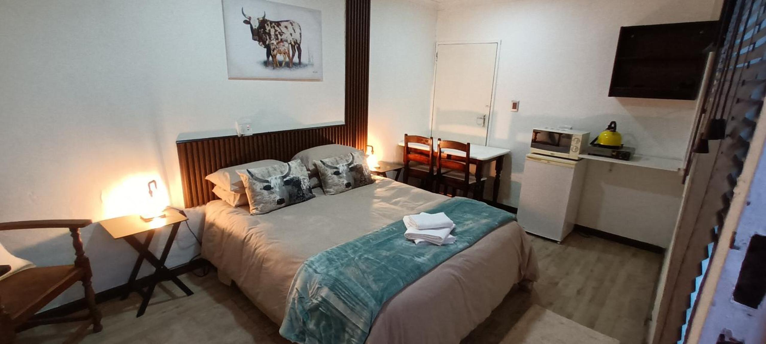 Double Room with Private Bathroom photo 1
