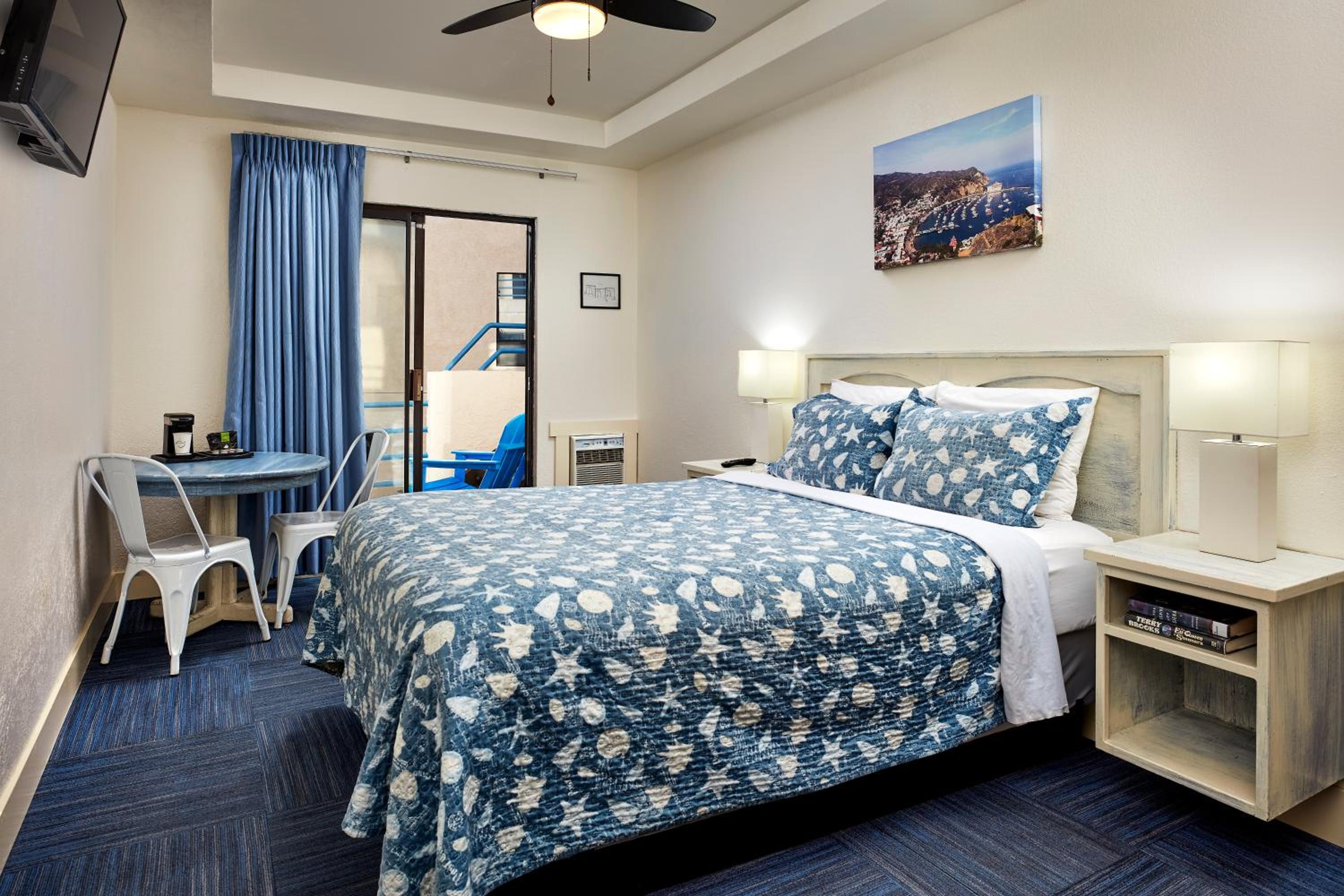 Queen Room with Sea View photo 1