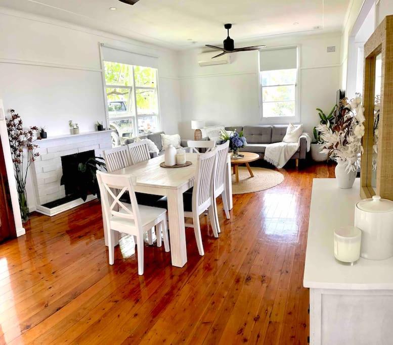 Three-Bedroom House photo 1