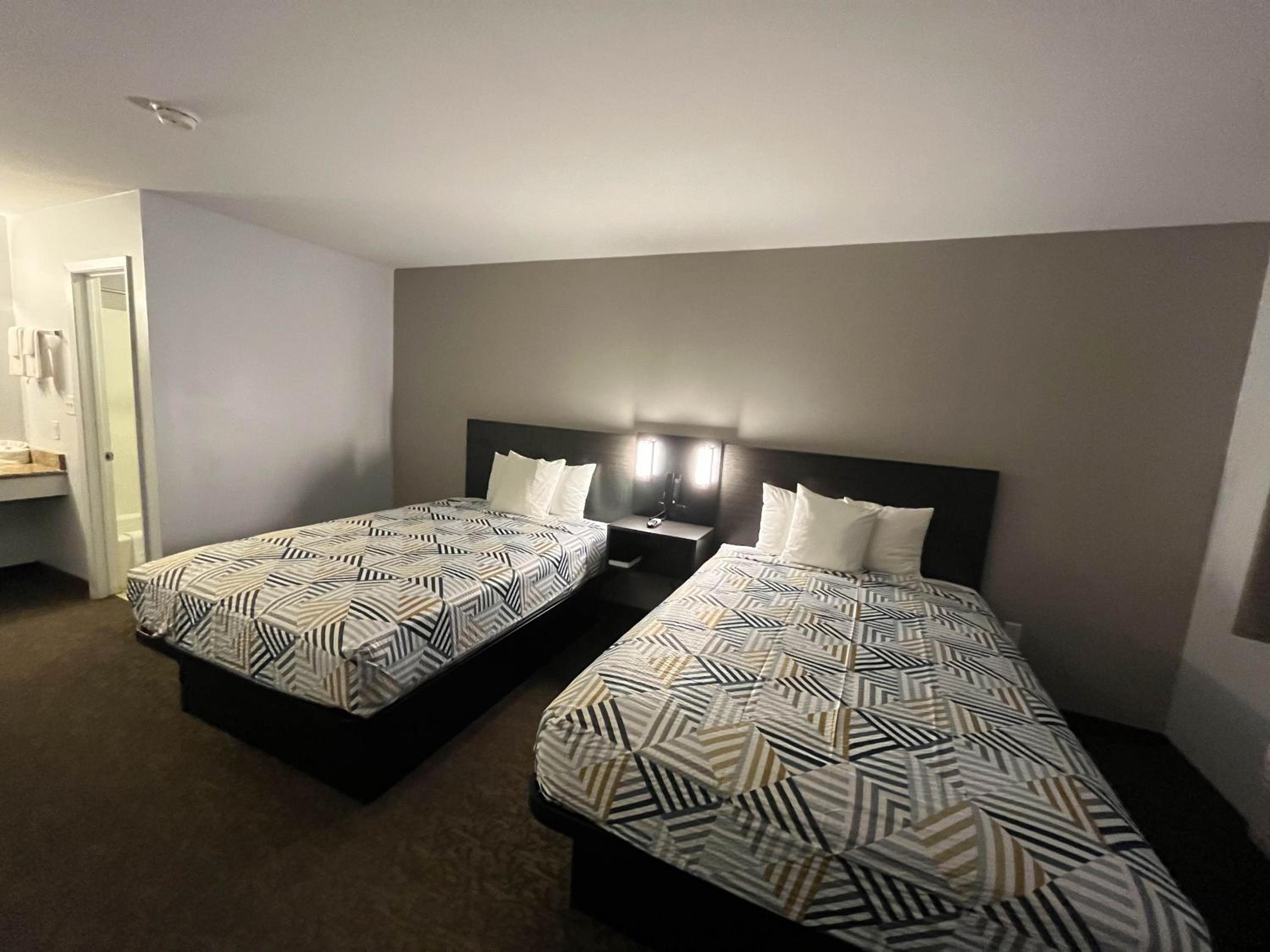 Quadruple Room - Smoking