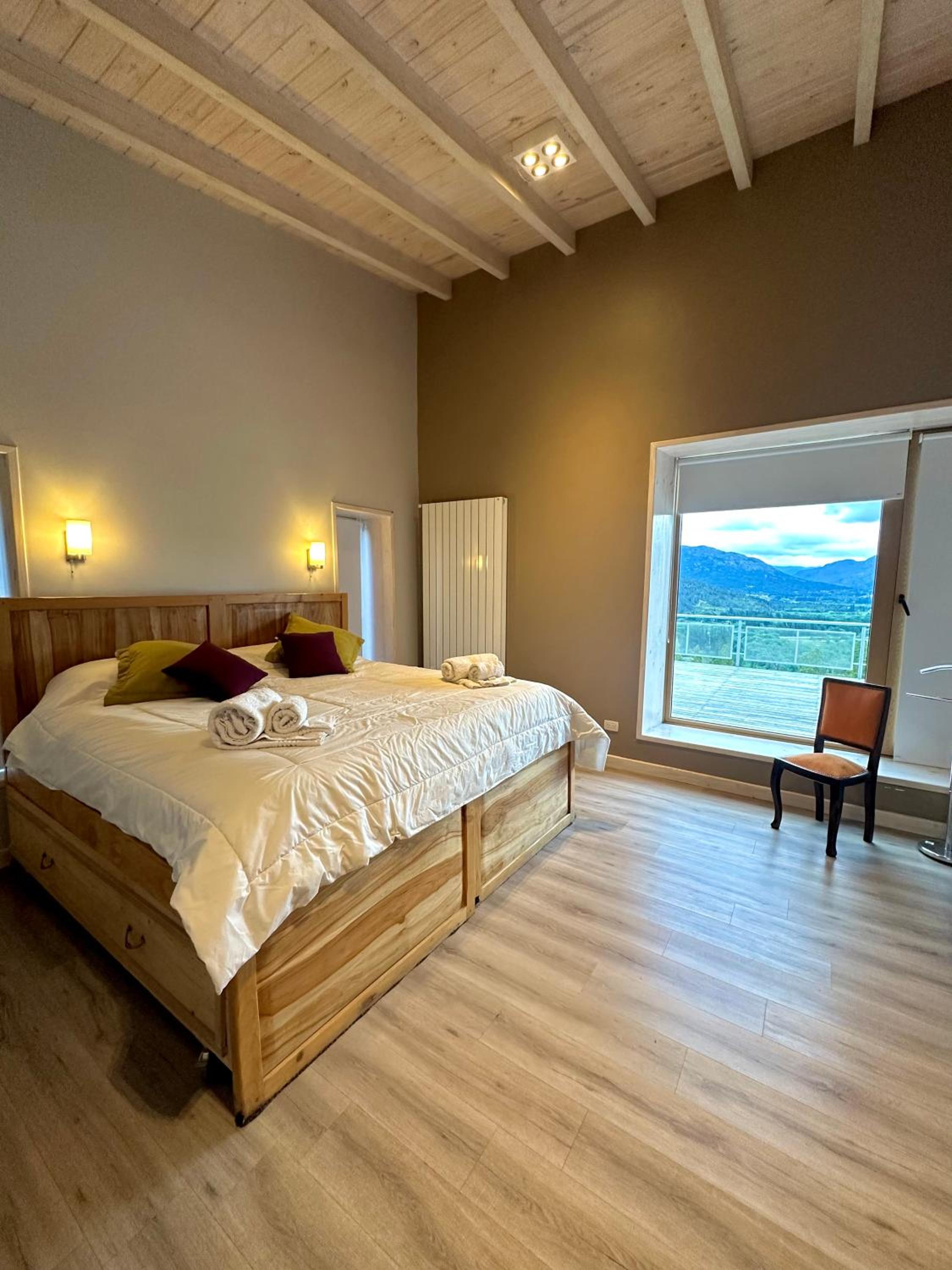 Two-Bedroom Cottage photo 1