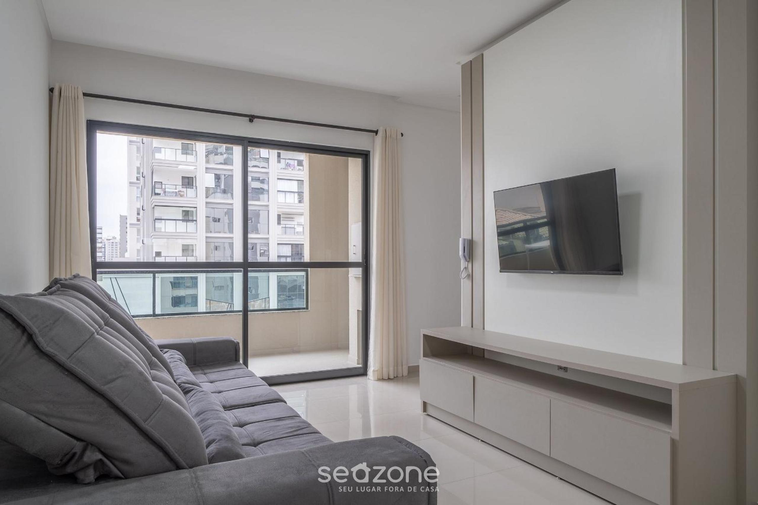 Two-Bedroom Apartment with Balcony photo 1