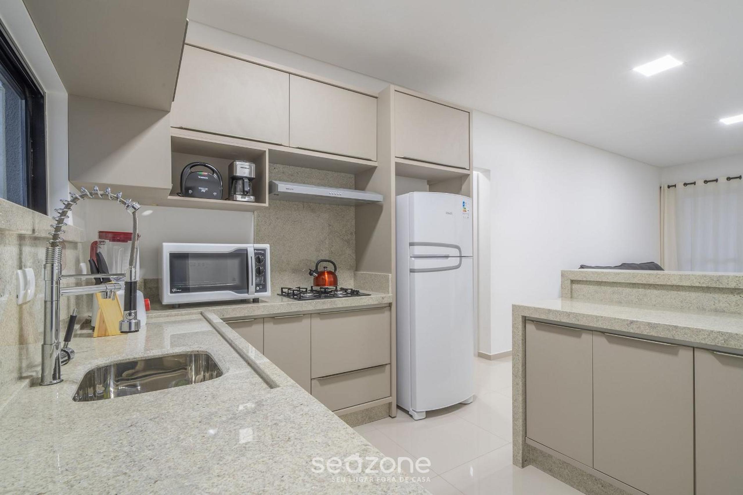 Two-Bedroom Apartment with Balcony photo 3