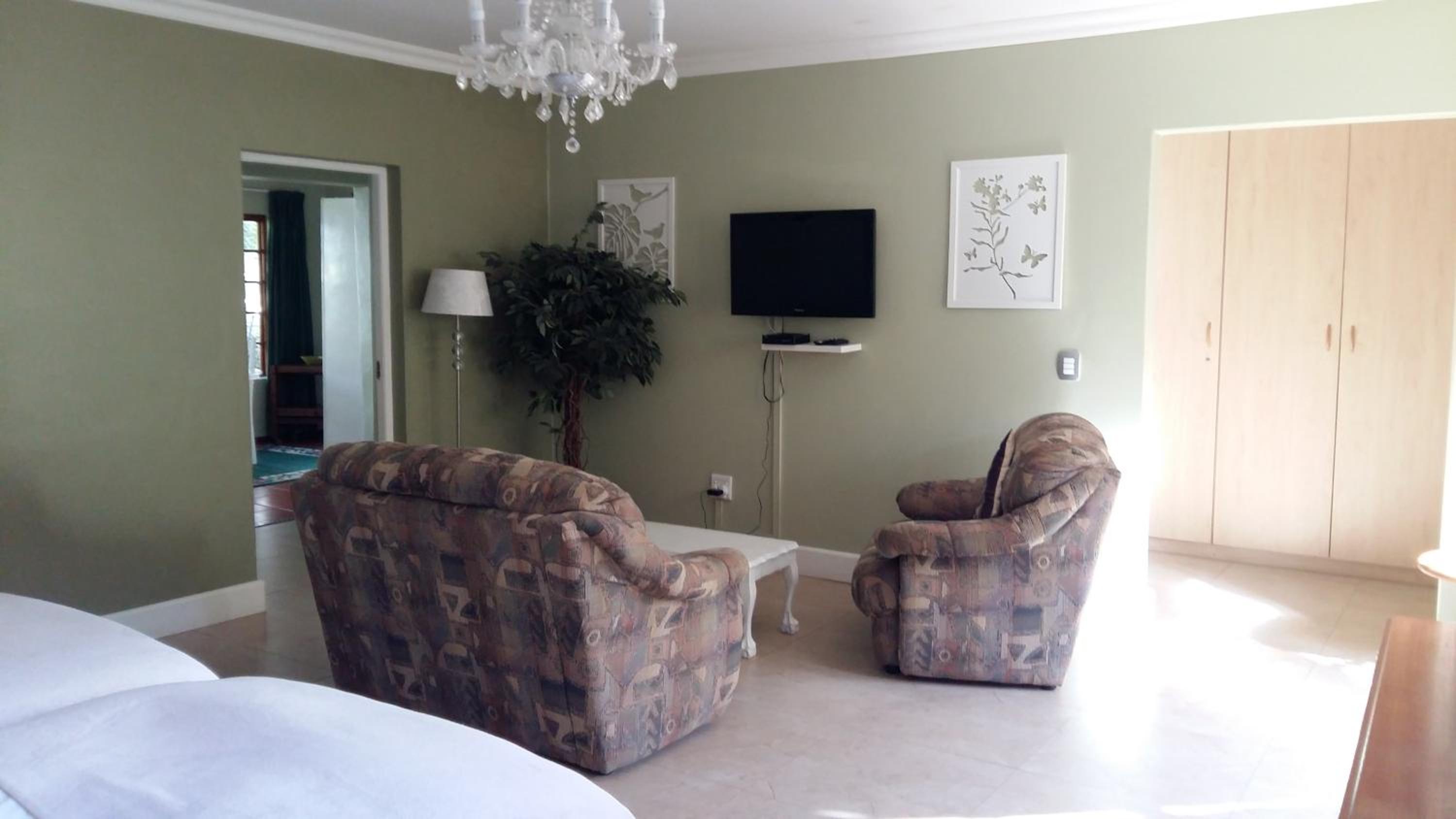 Deluxe Double or Twin Room photo 1