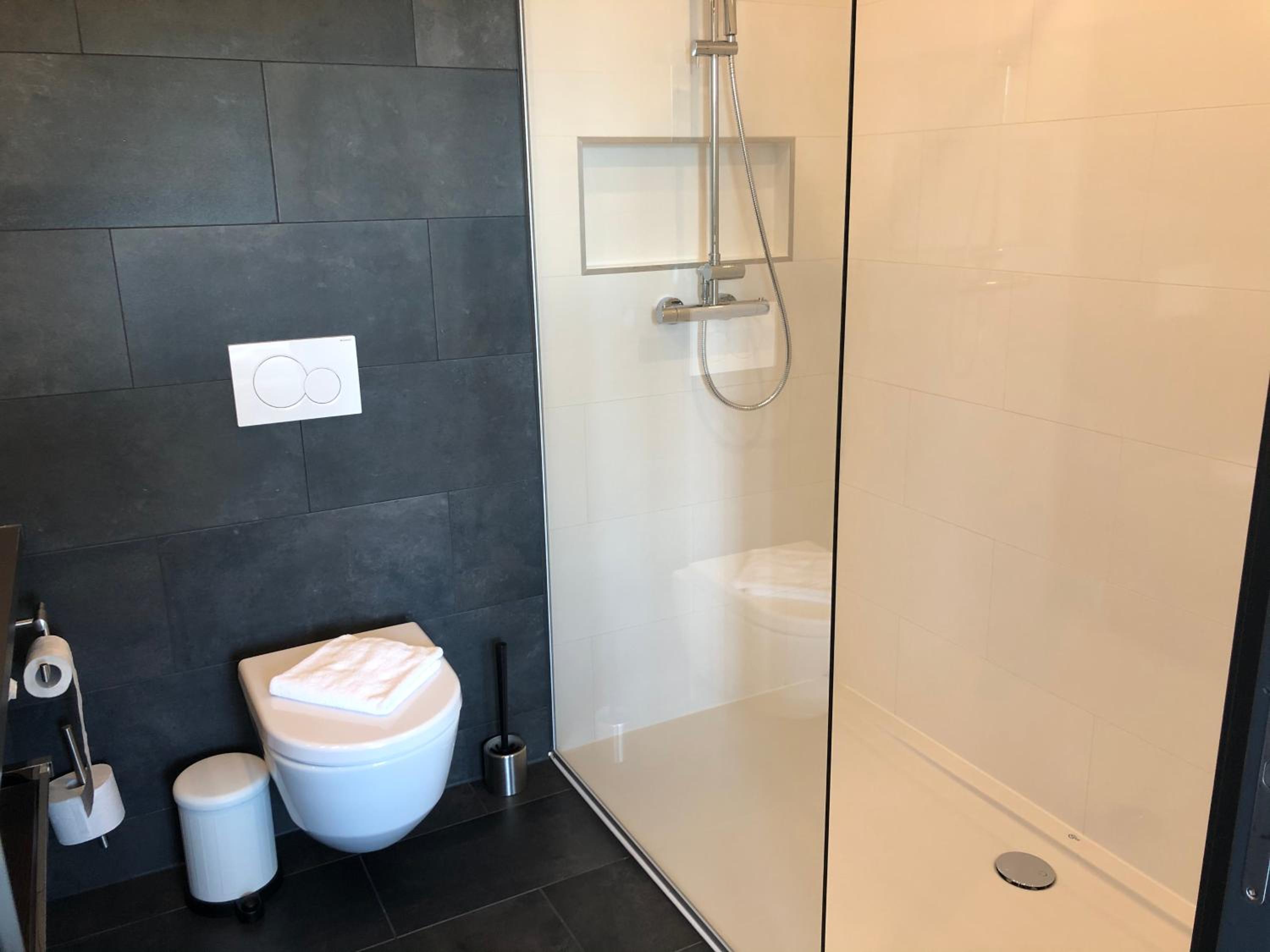 Business Double Room - Photo 9