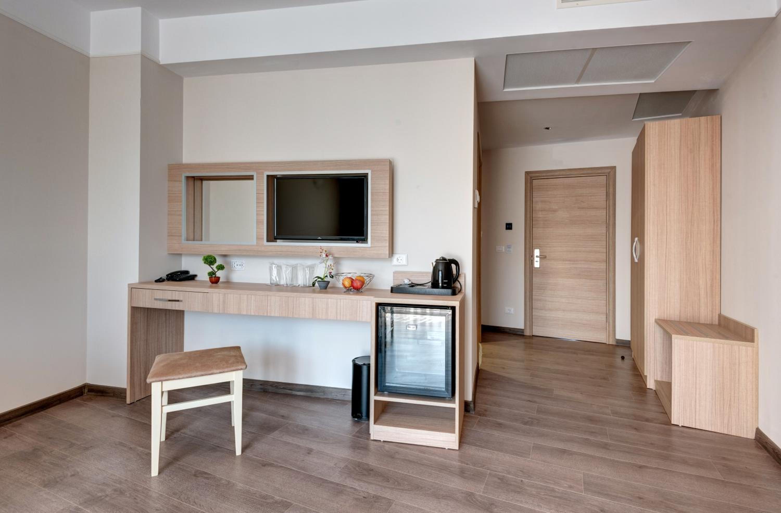Suite with Balcony  photo 3