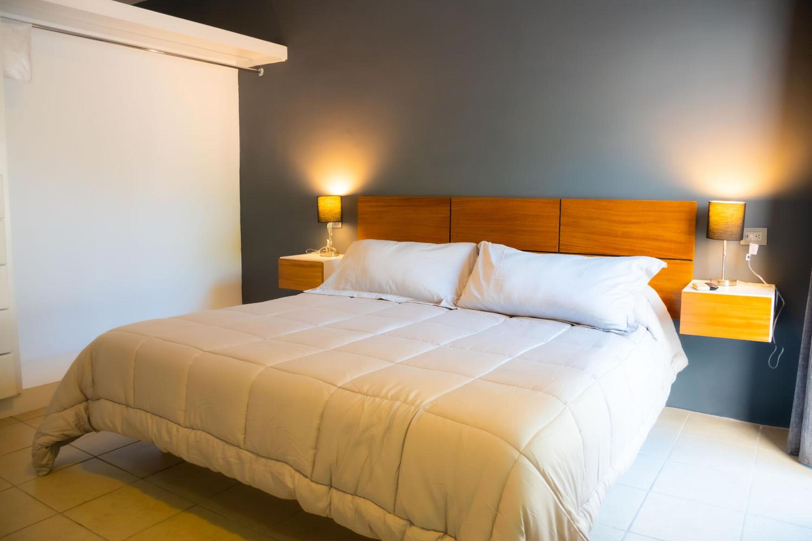 Superior King Room - Photo 2