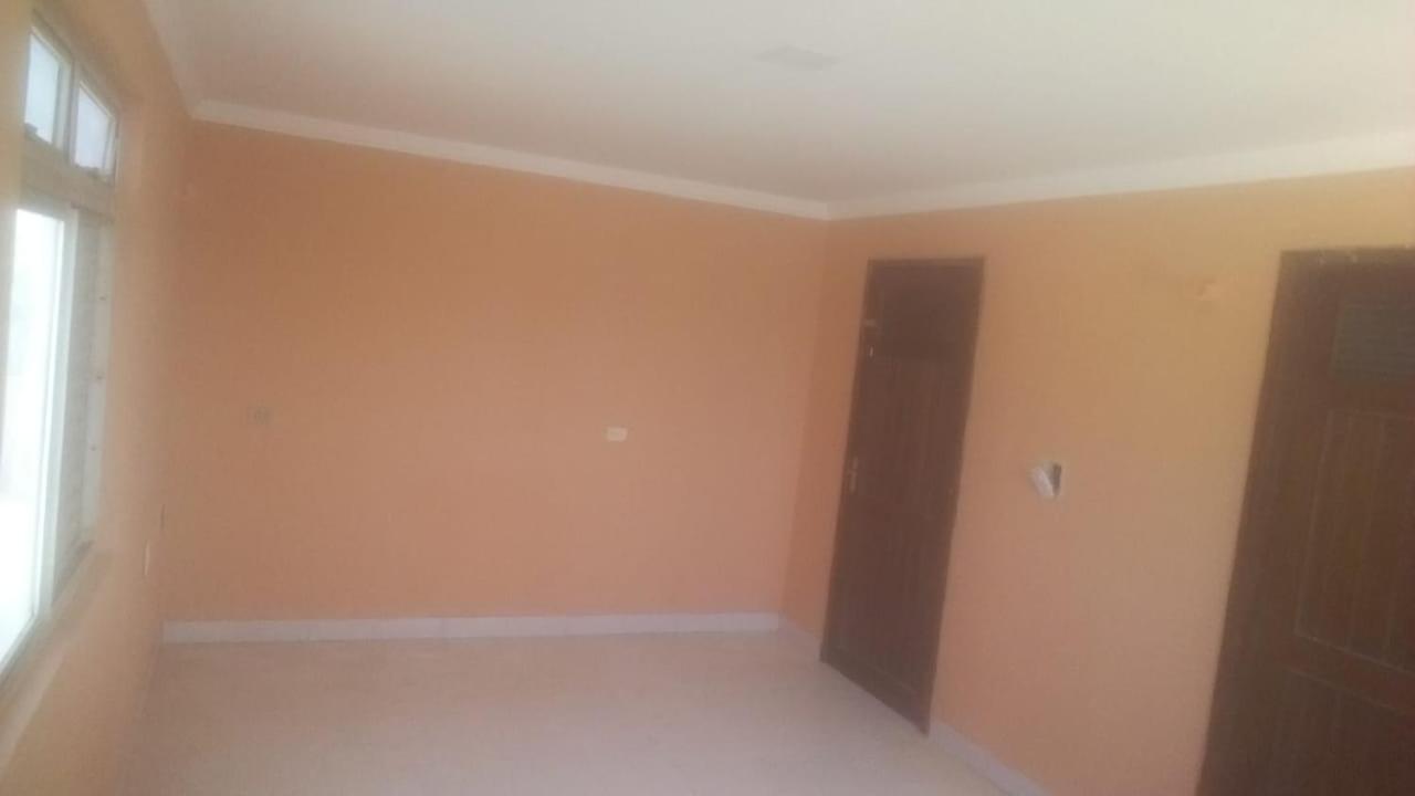Three-Bedroom Apartment photo 3