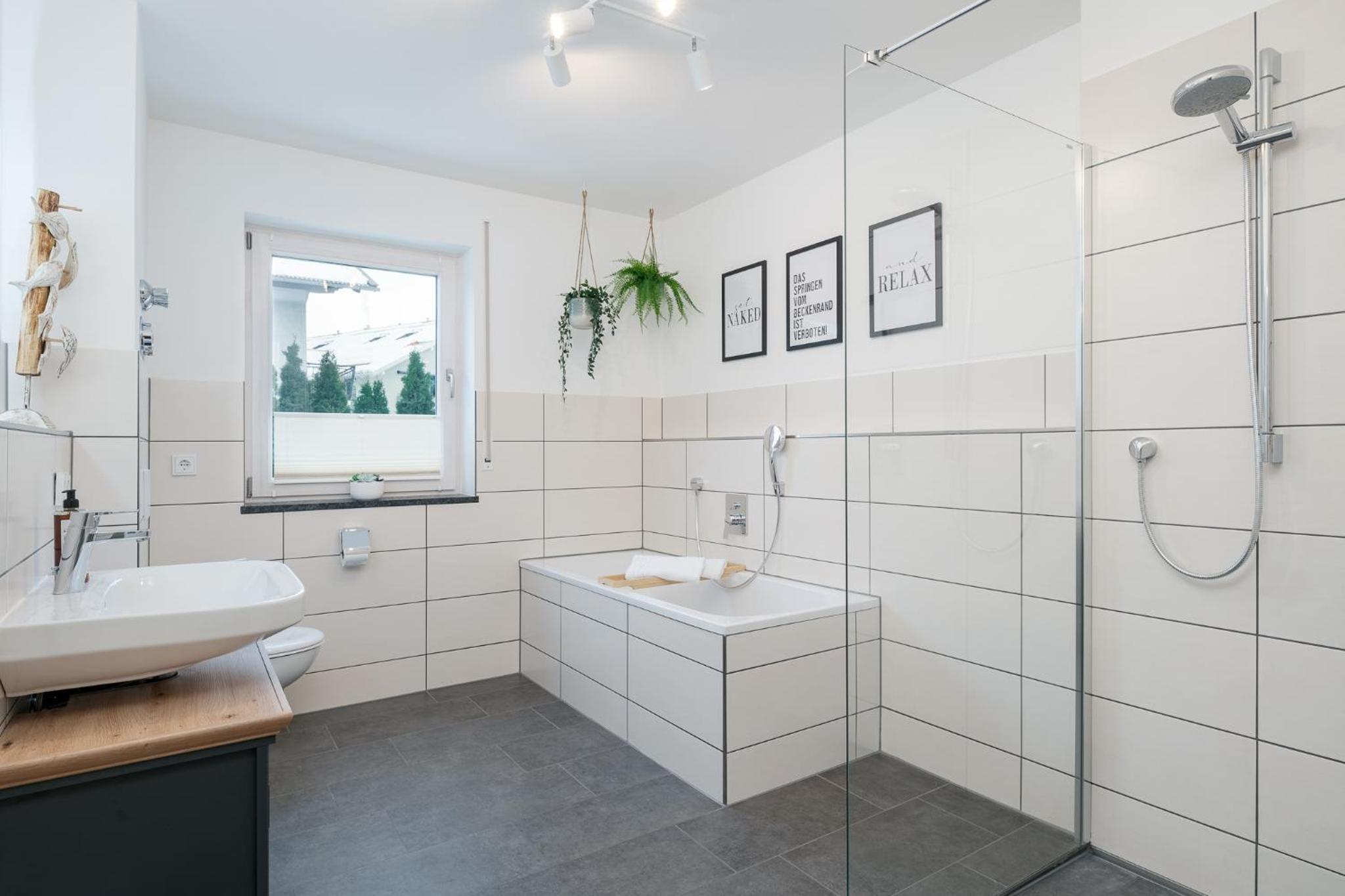 Two-Bedroom Apartment photo 3