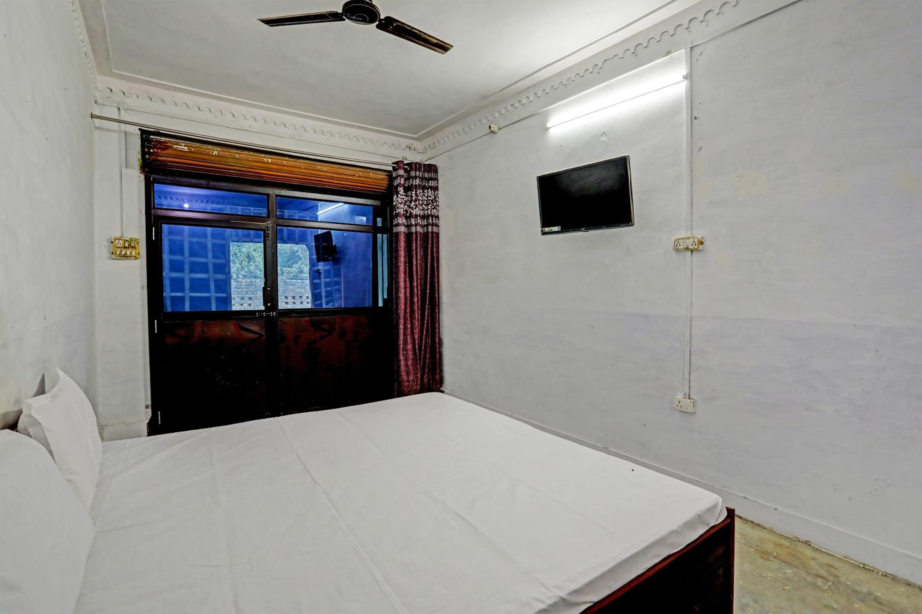 Classic Triple Room photo 3