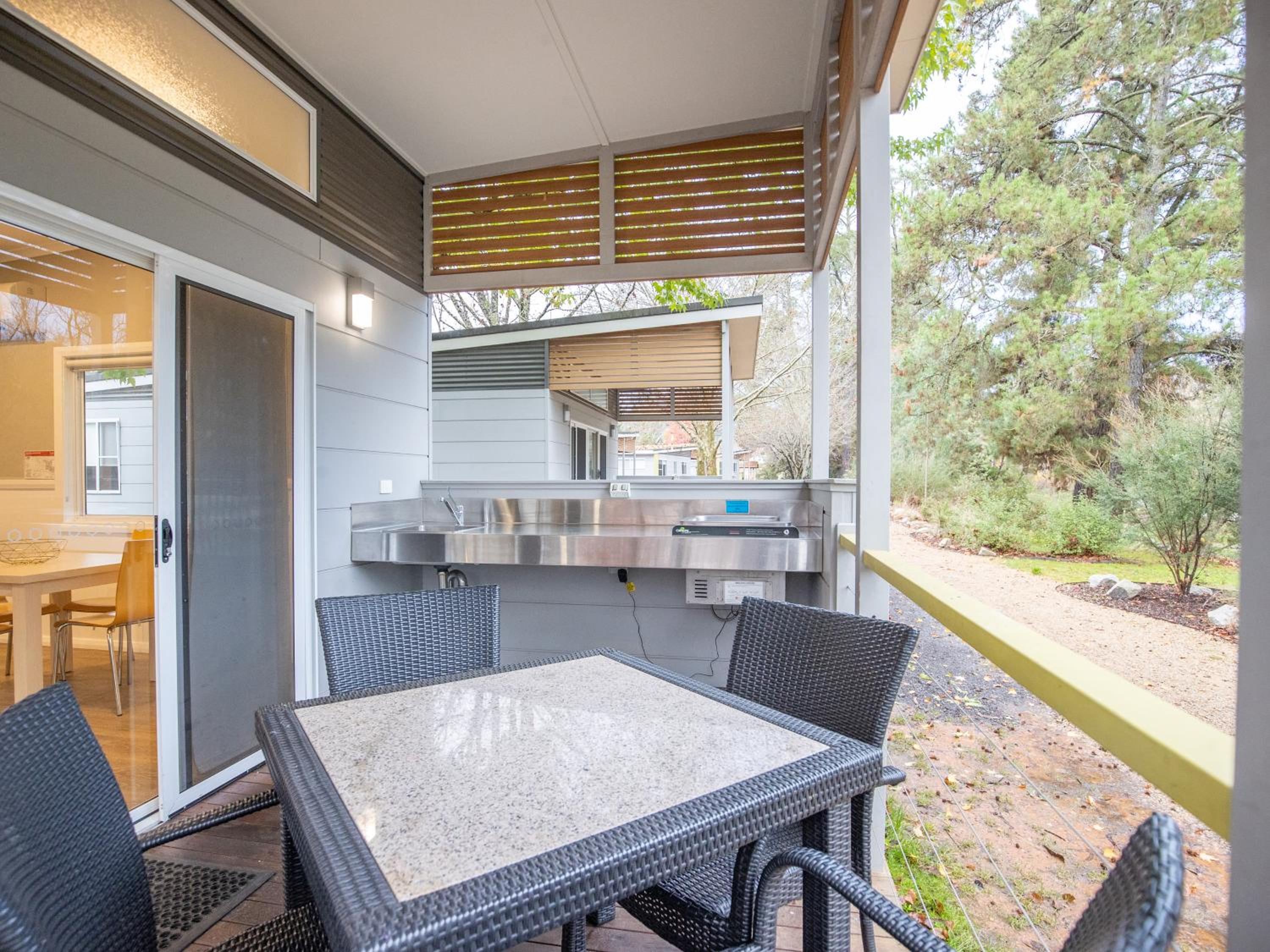 Feathertop Villa - Disability Access photo 2