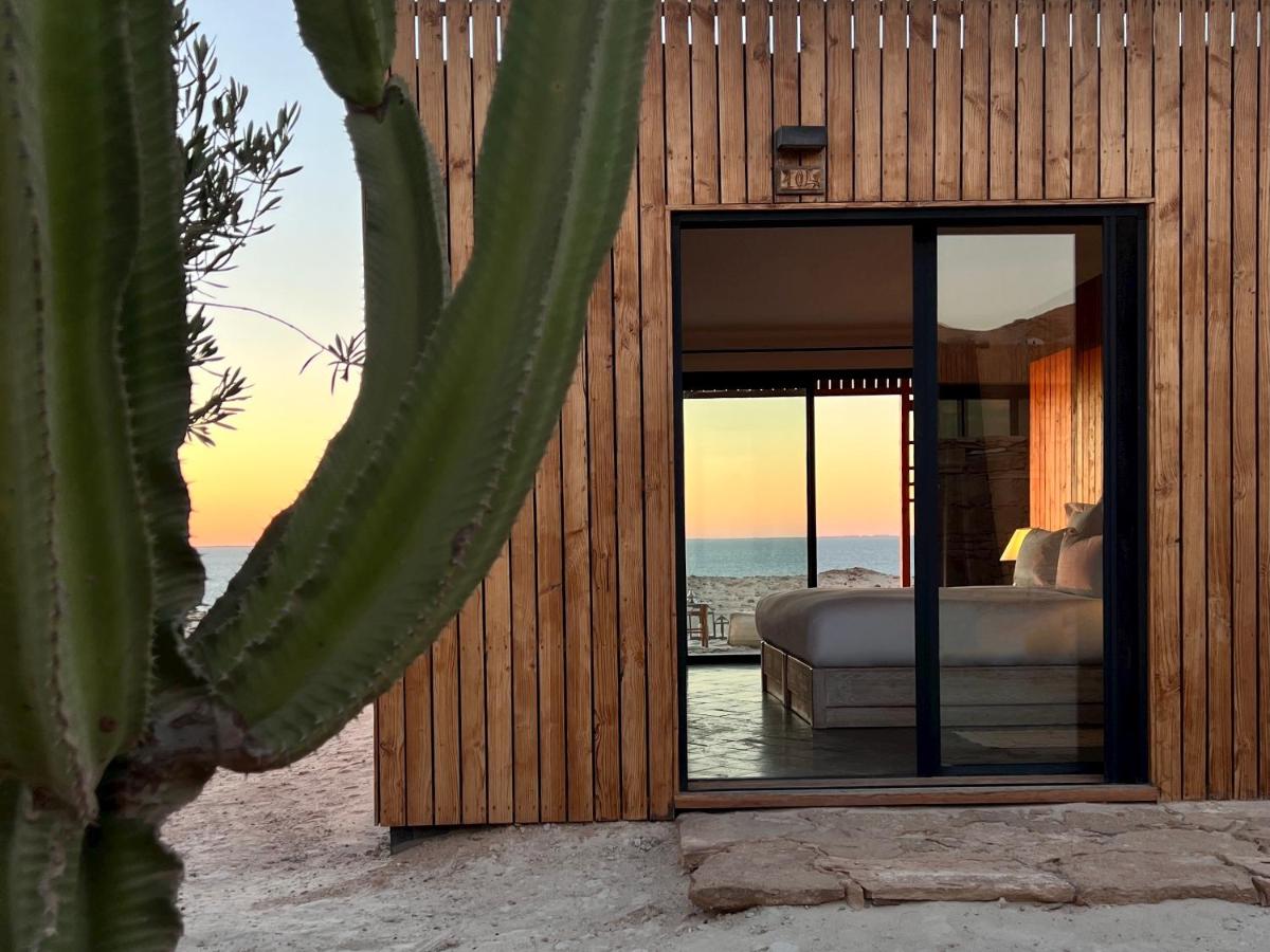 Bungalow with Sea View photo 2