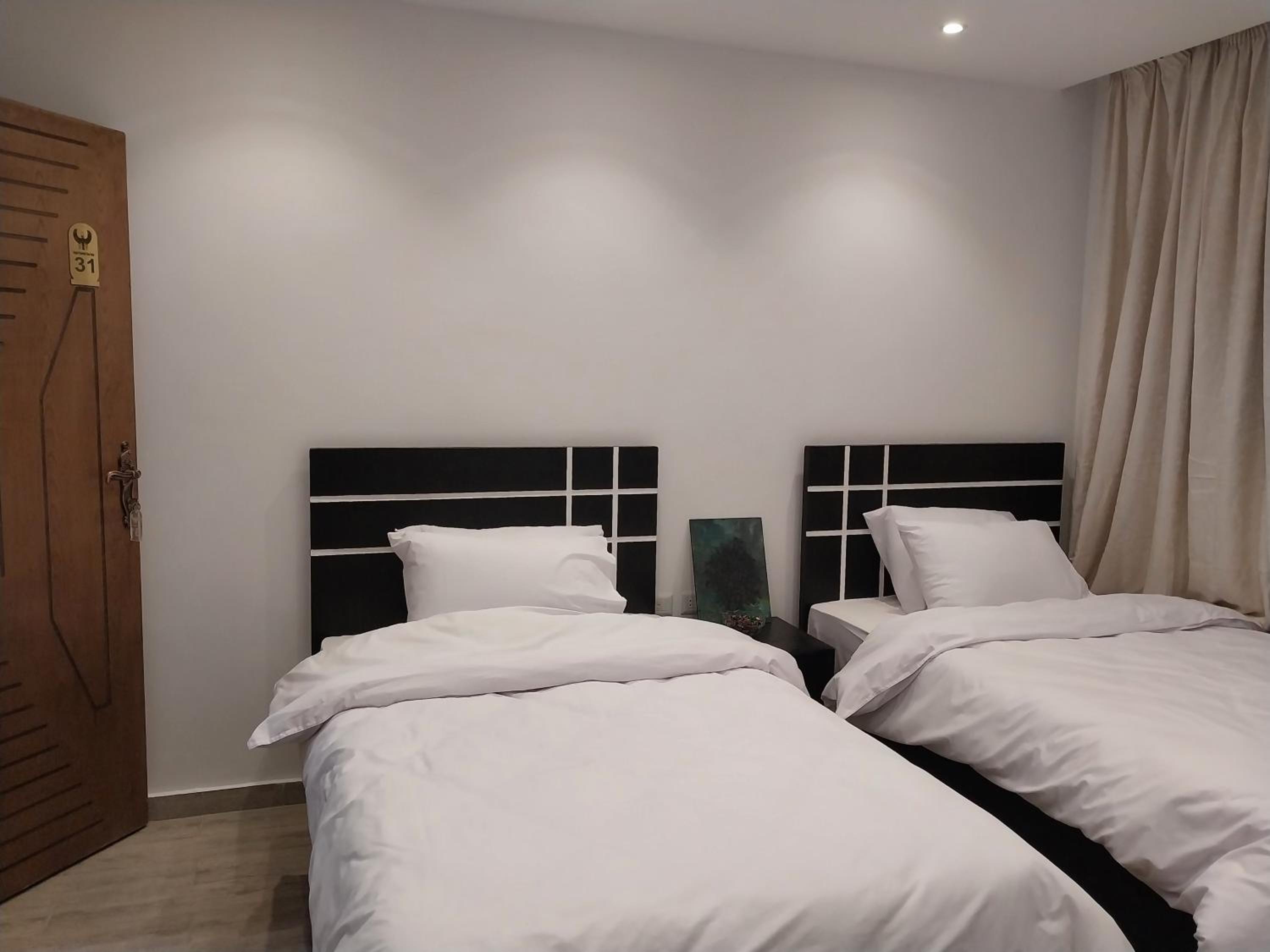 Deluxe Double or Twin Room