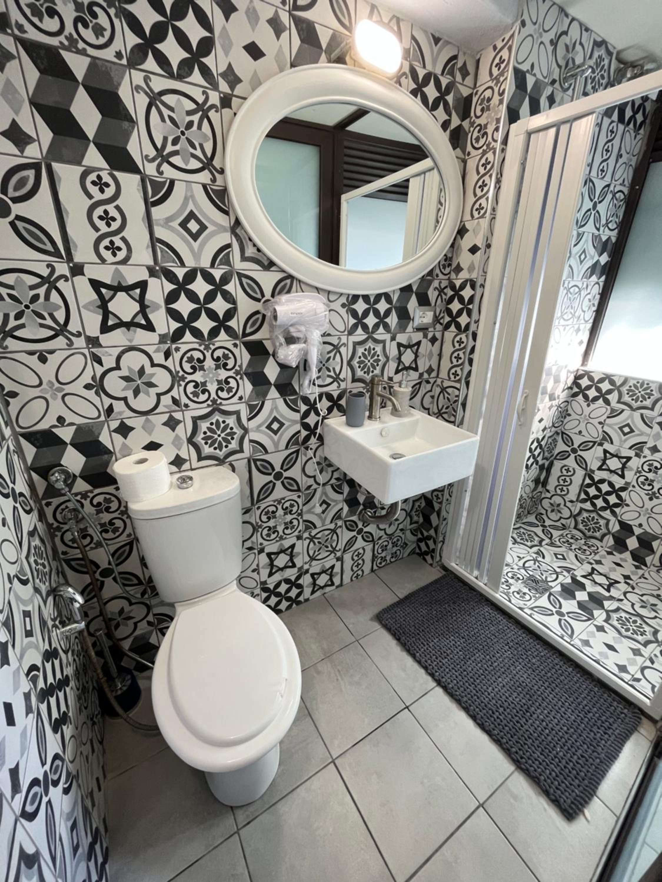 Two-Bedroom Apartment - Photo 13
