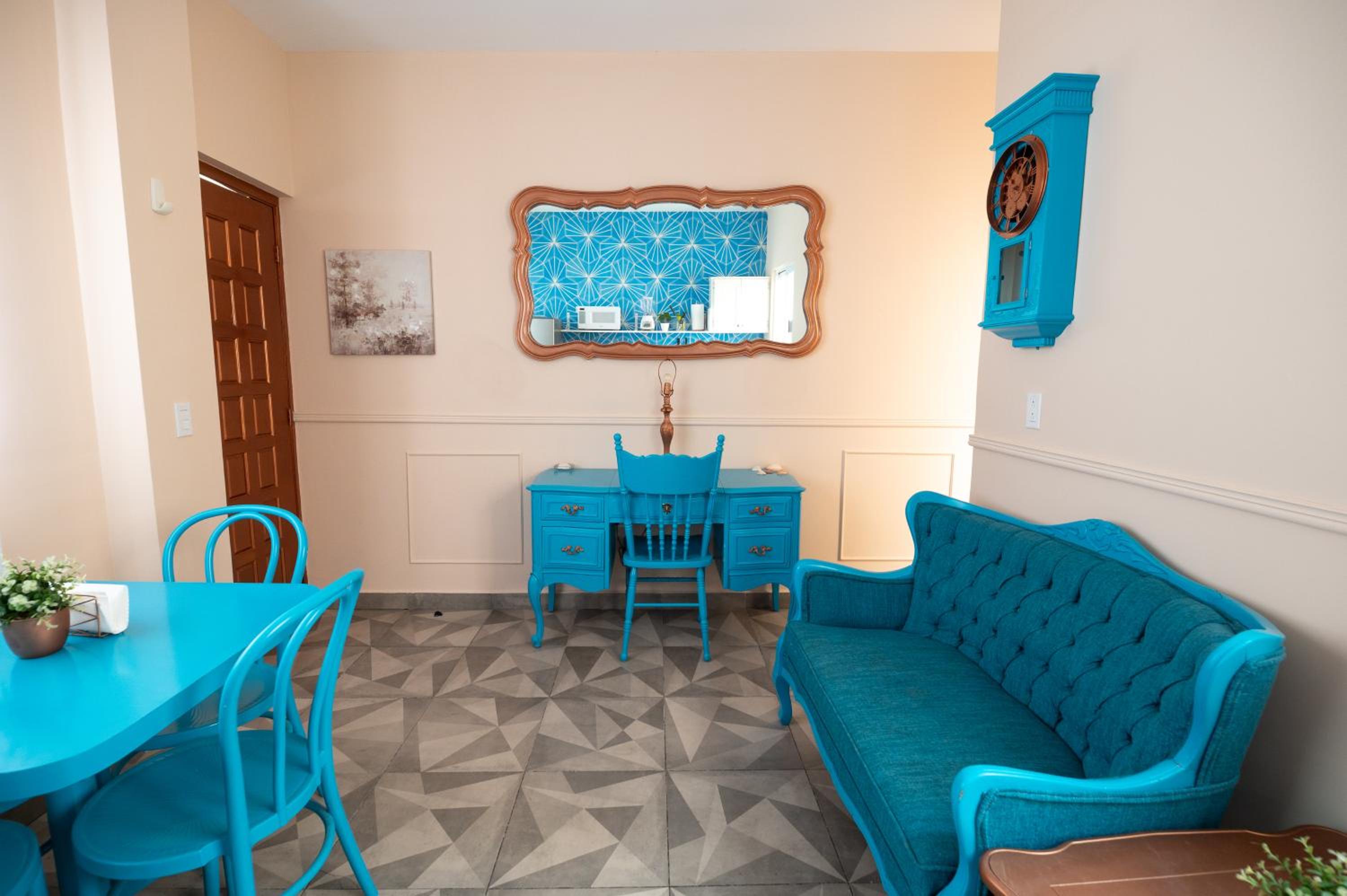 Apartment photo 1