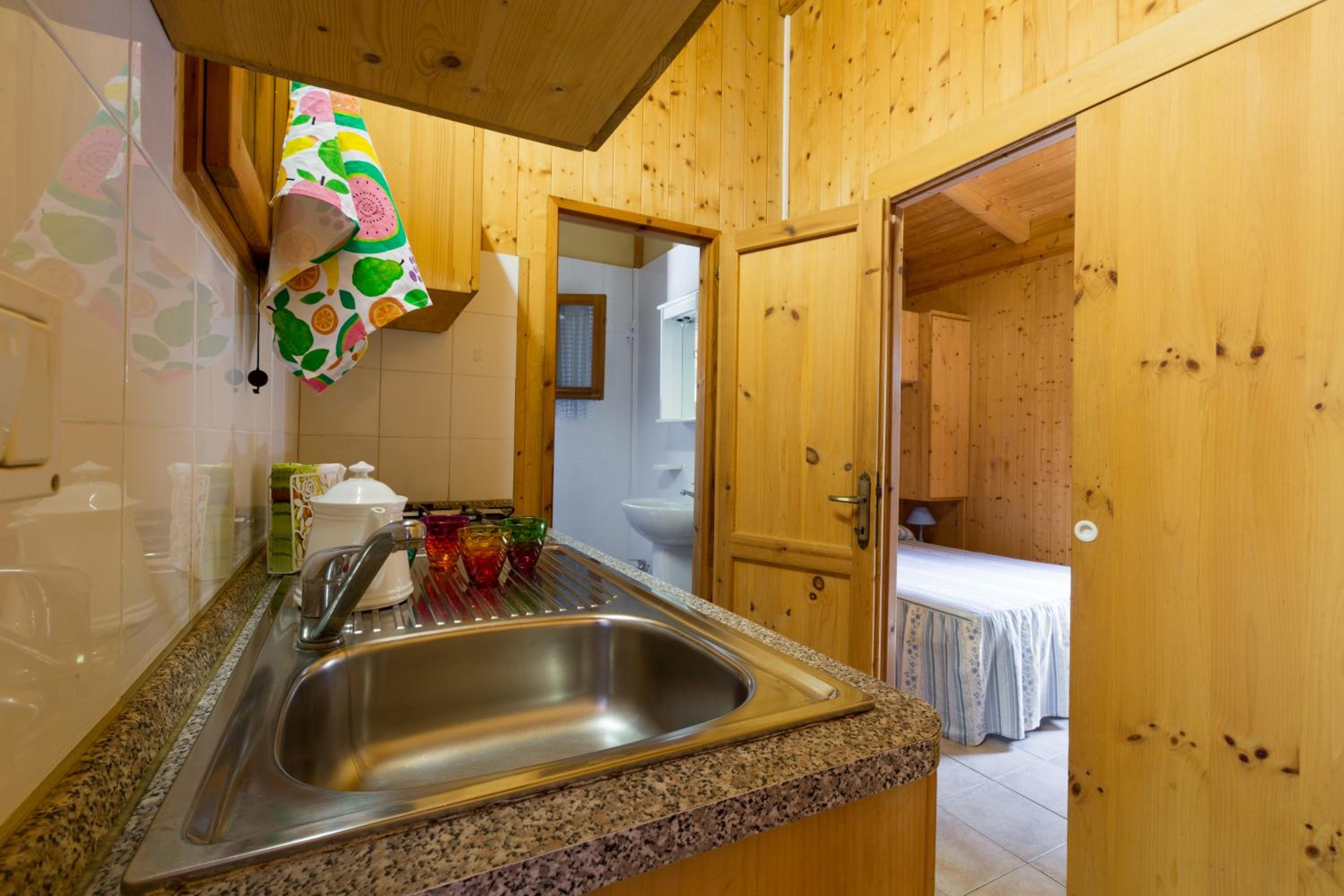Chalet (2 Adults) - Photo 2