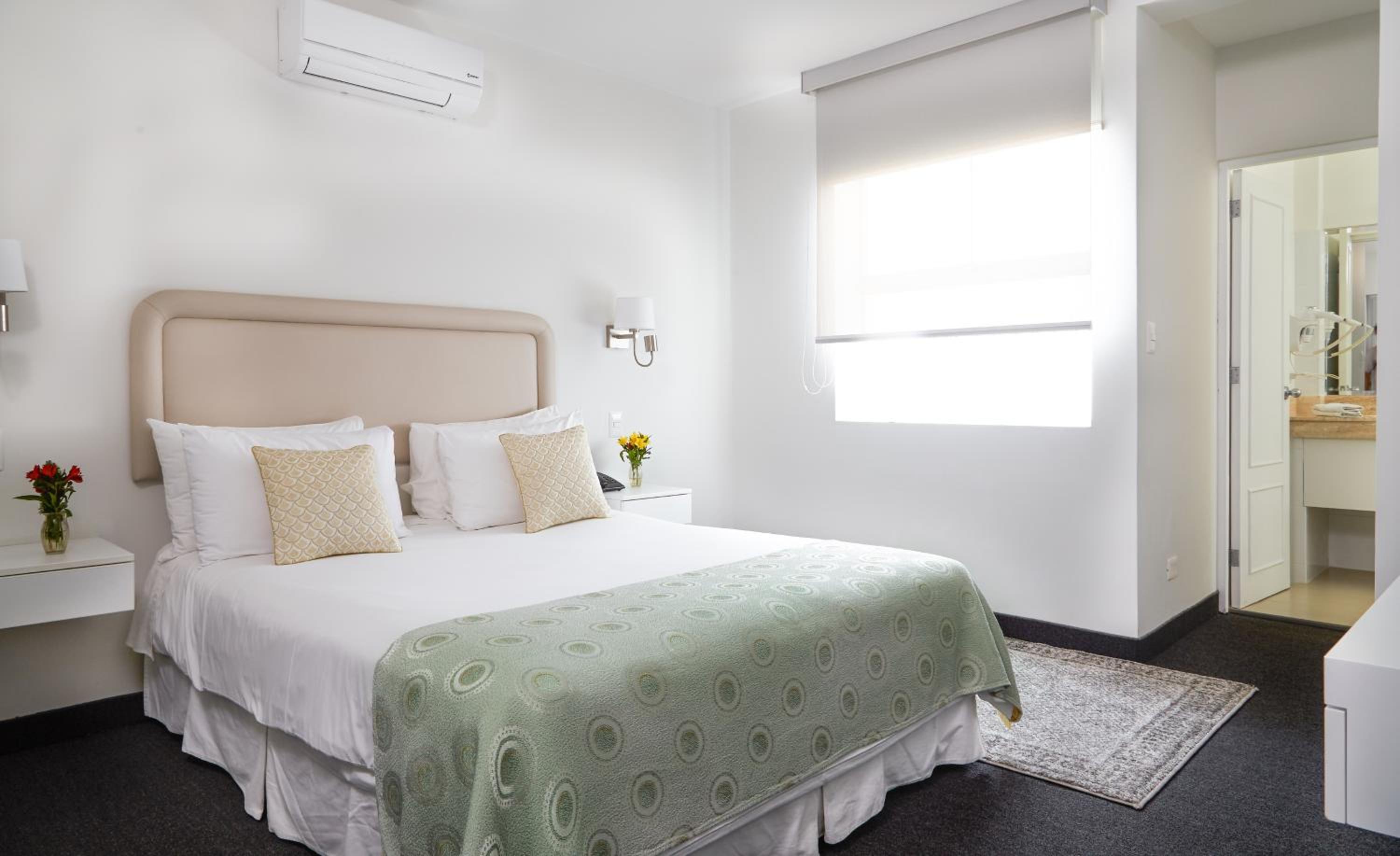 Standard Double Room - Photo 3