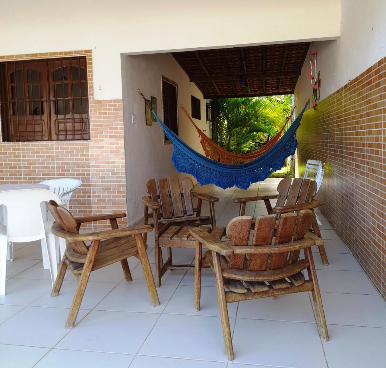 Four-Bedroom House photo 3