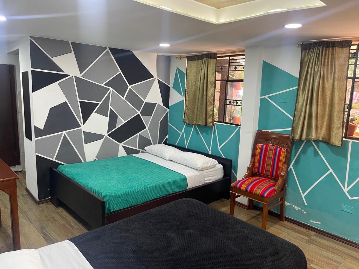Quadruple Room with Private Bathroom photo 1