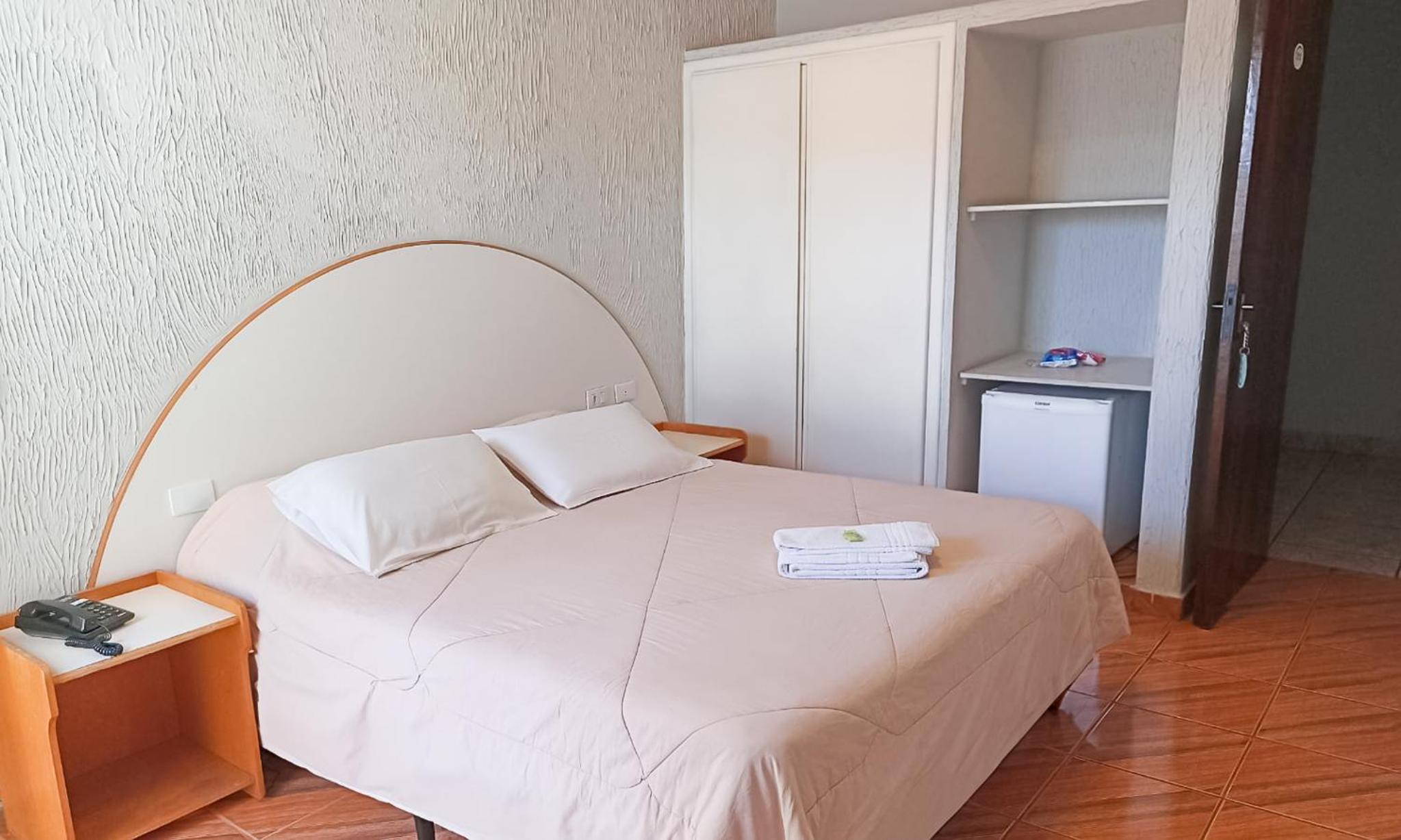 Deluxe Suite with Spa Bath photo 3