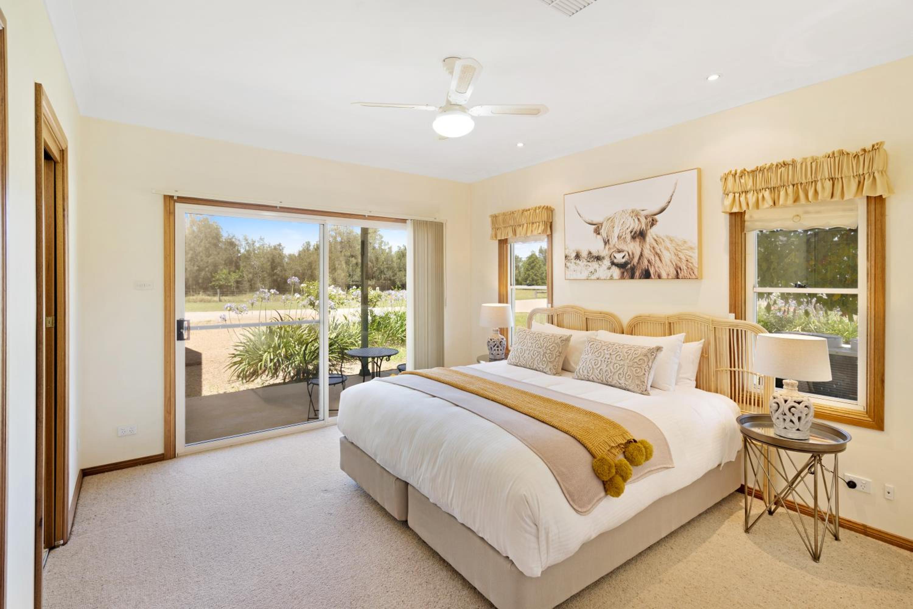 Four-Bedroom House photo 3
