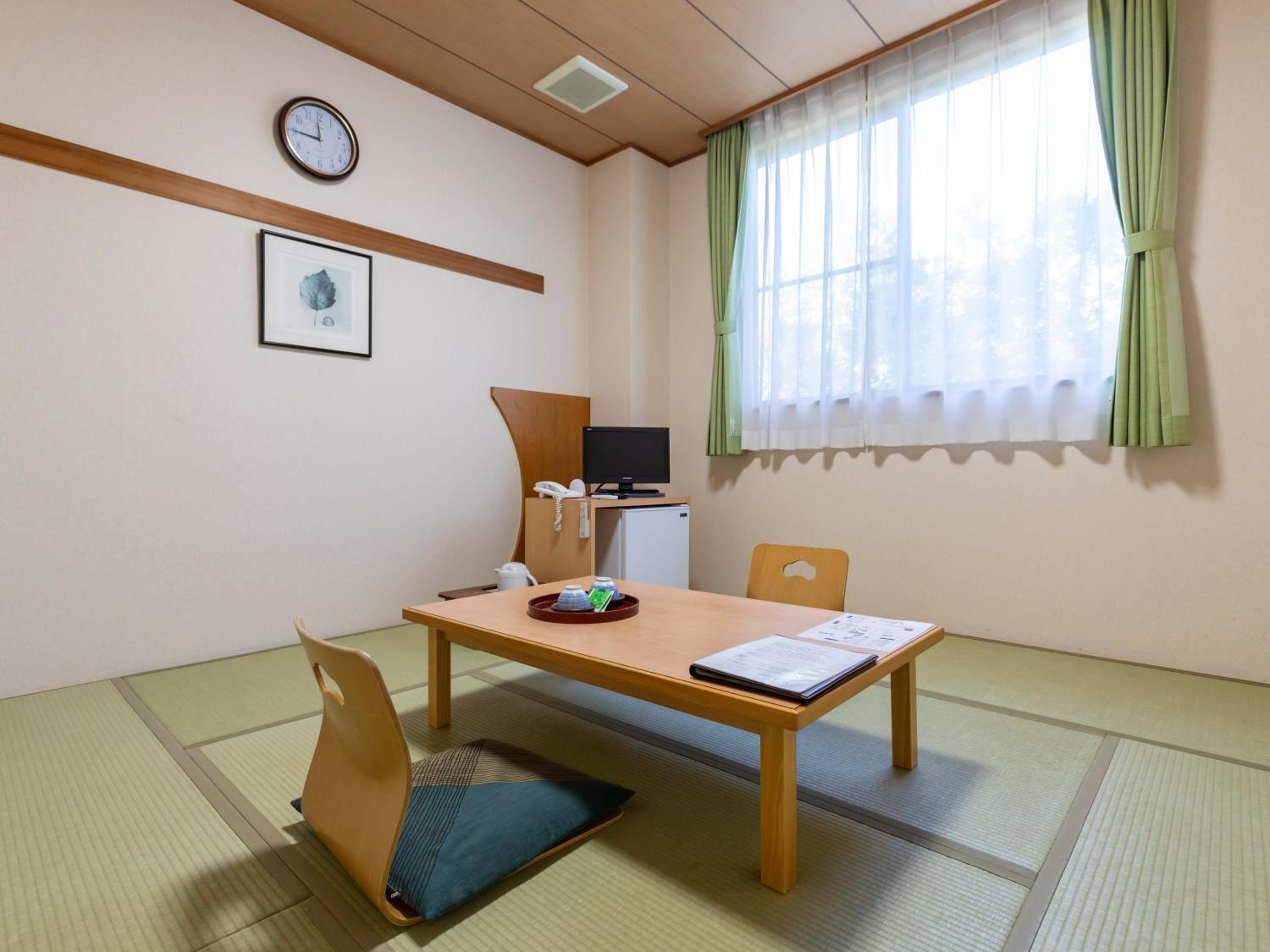 四人间(共享浴室)