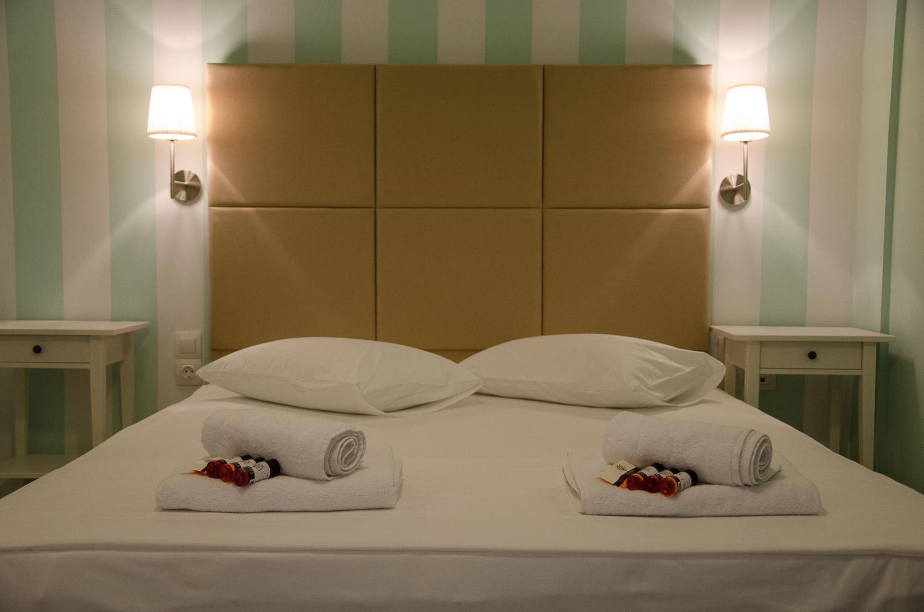 Superior Triple Room with Sea View photo 2