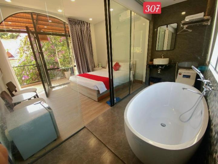 Deluxe Double Room With Bath