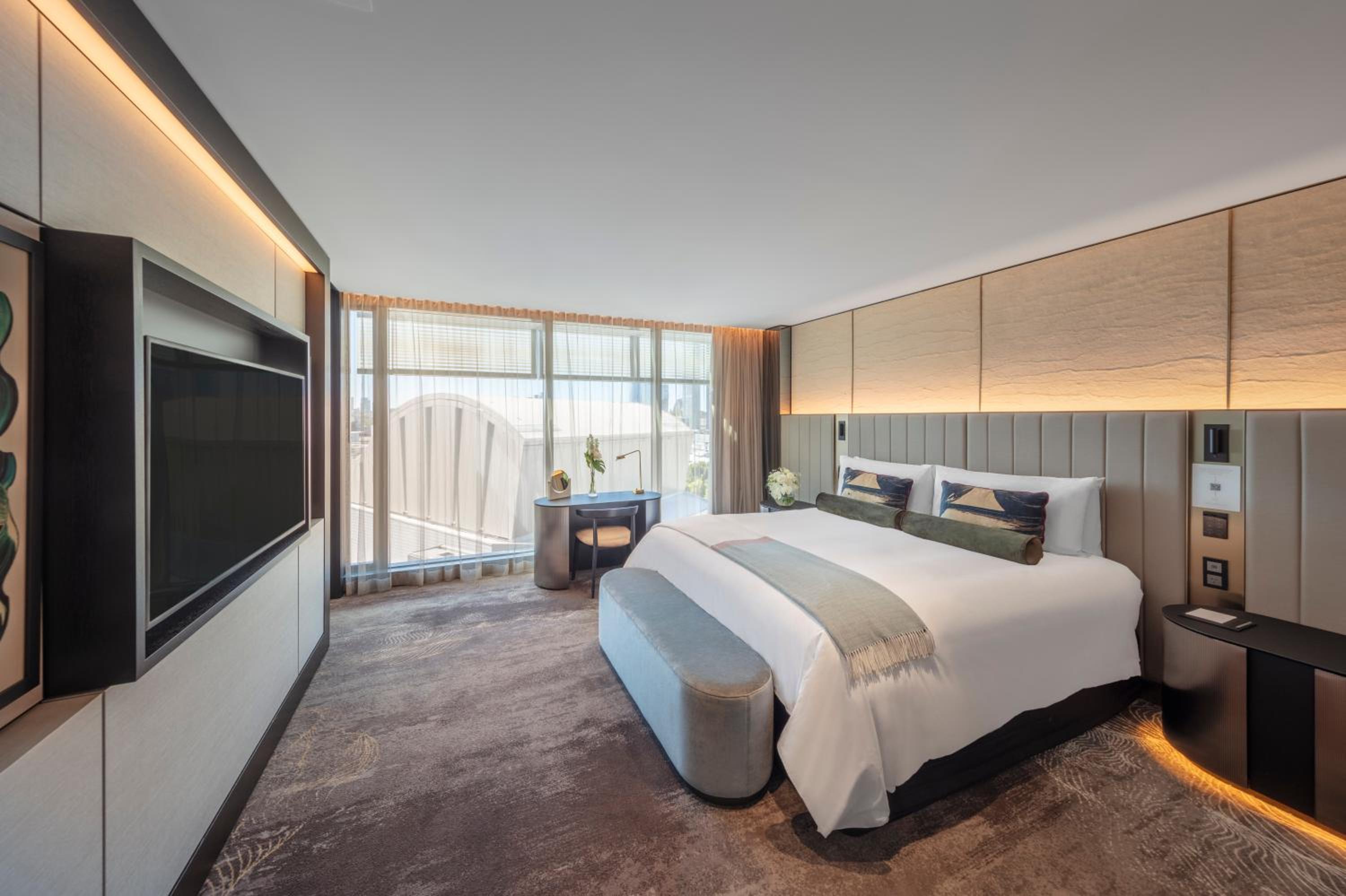 Jewel Suite with Spa Bath