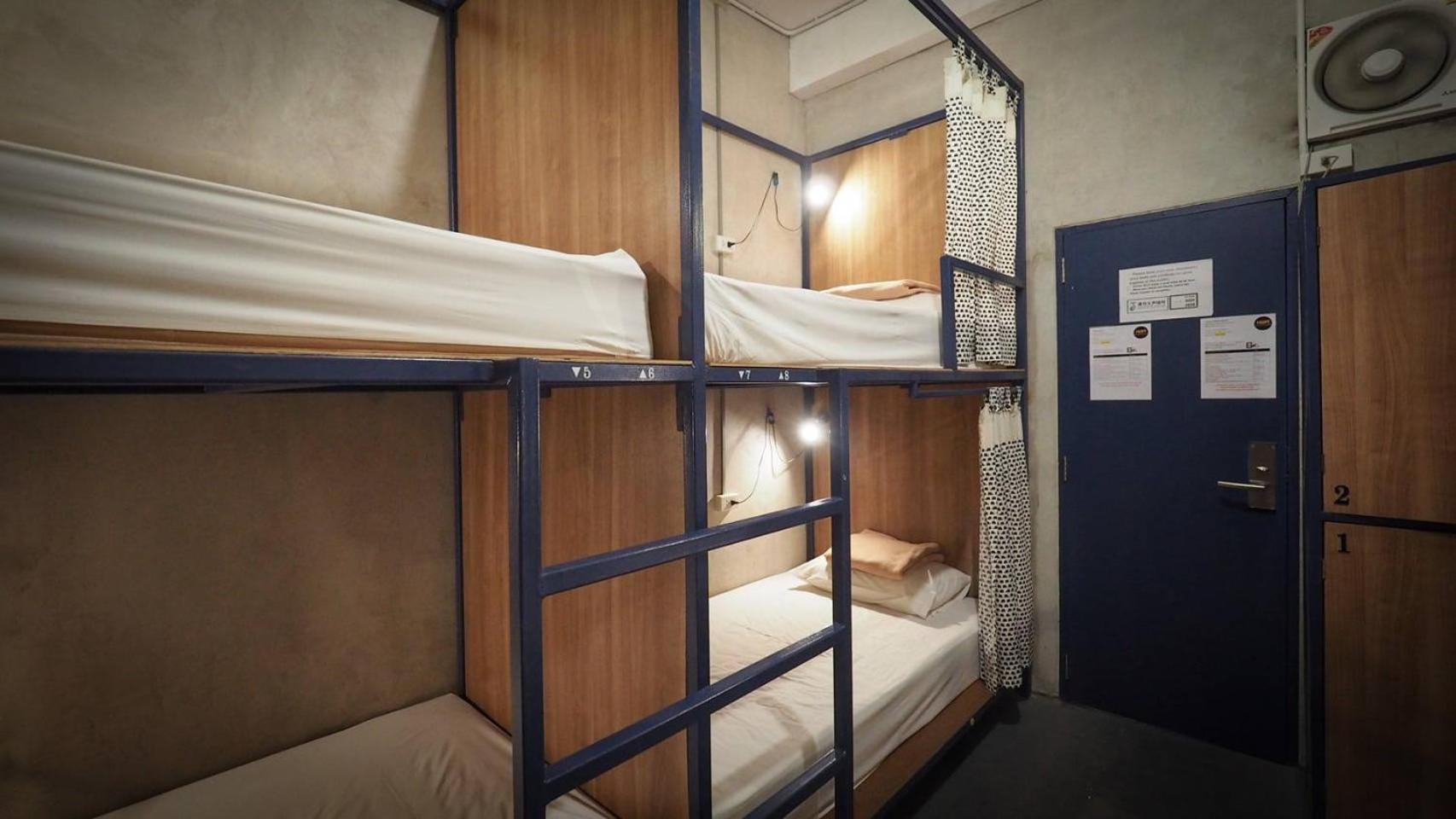 Bed in 8-Bed Mixed Dormitory Room photo 2