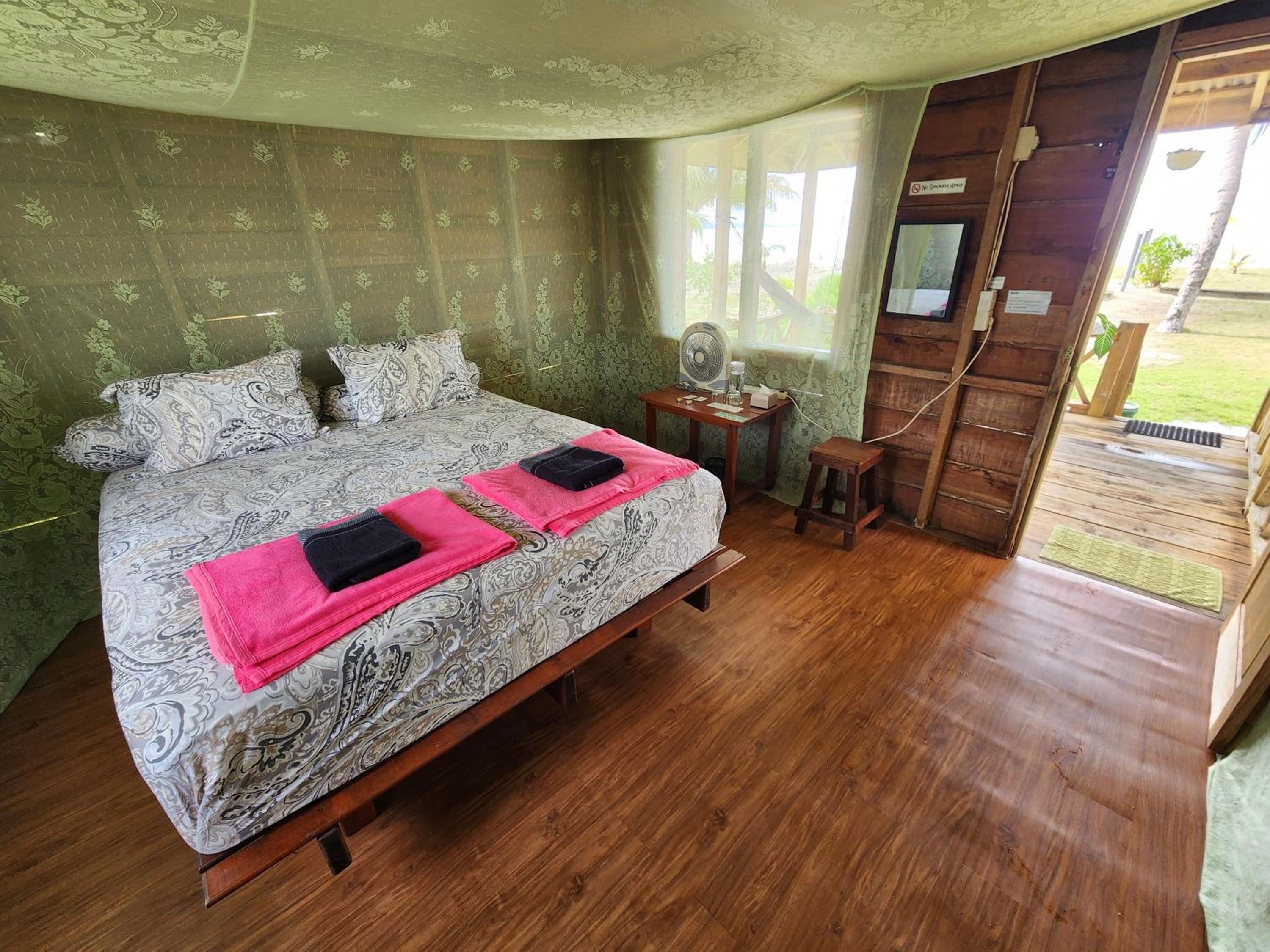 Double Room with Sea View - Photo 7