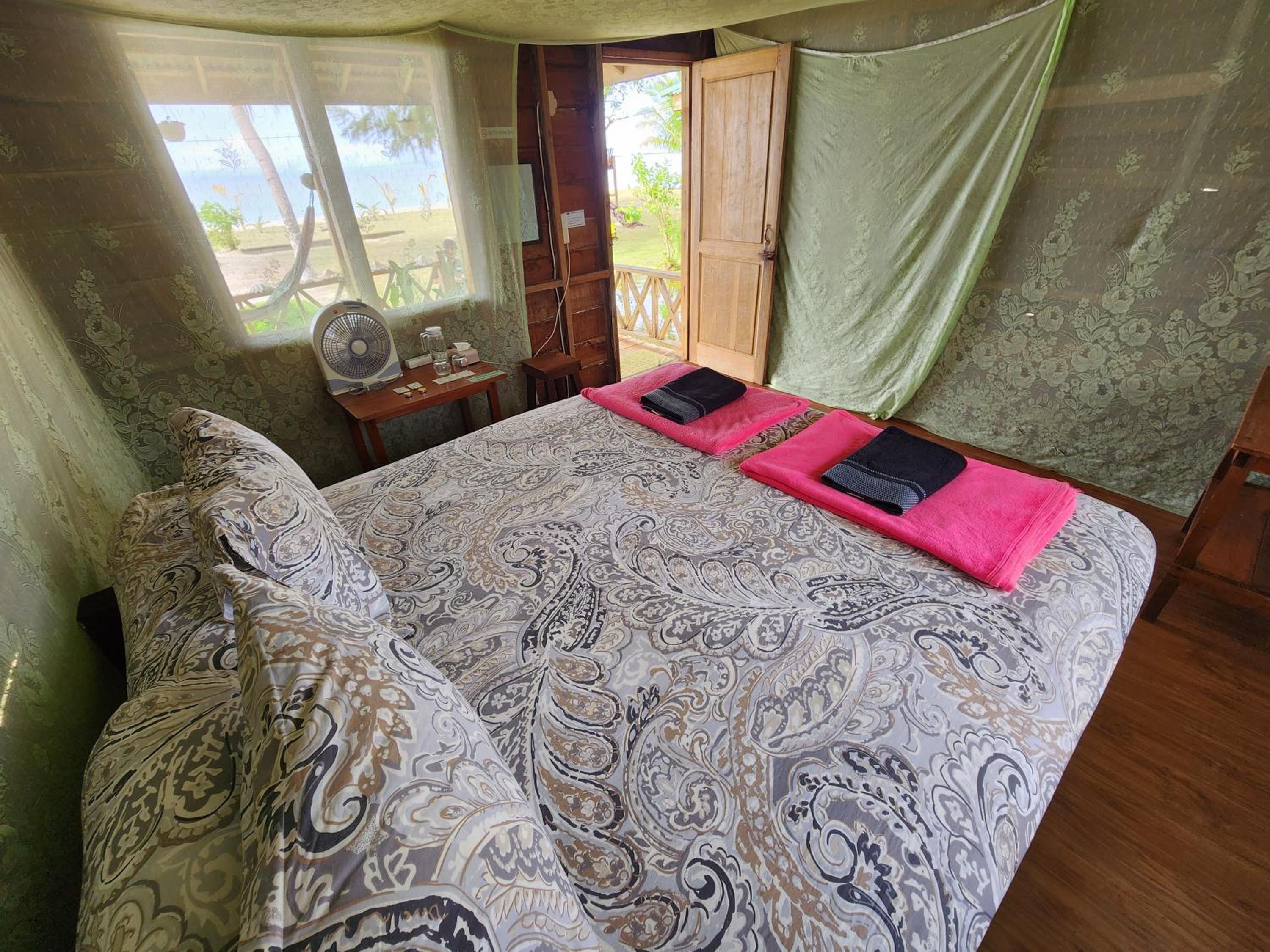 Double Room with Sea View - Photo 8