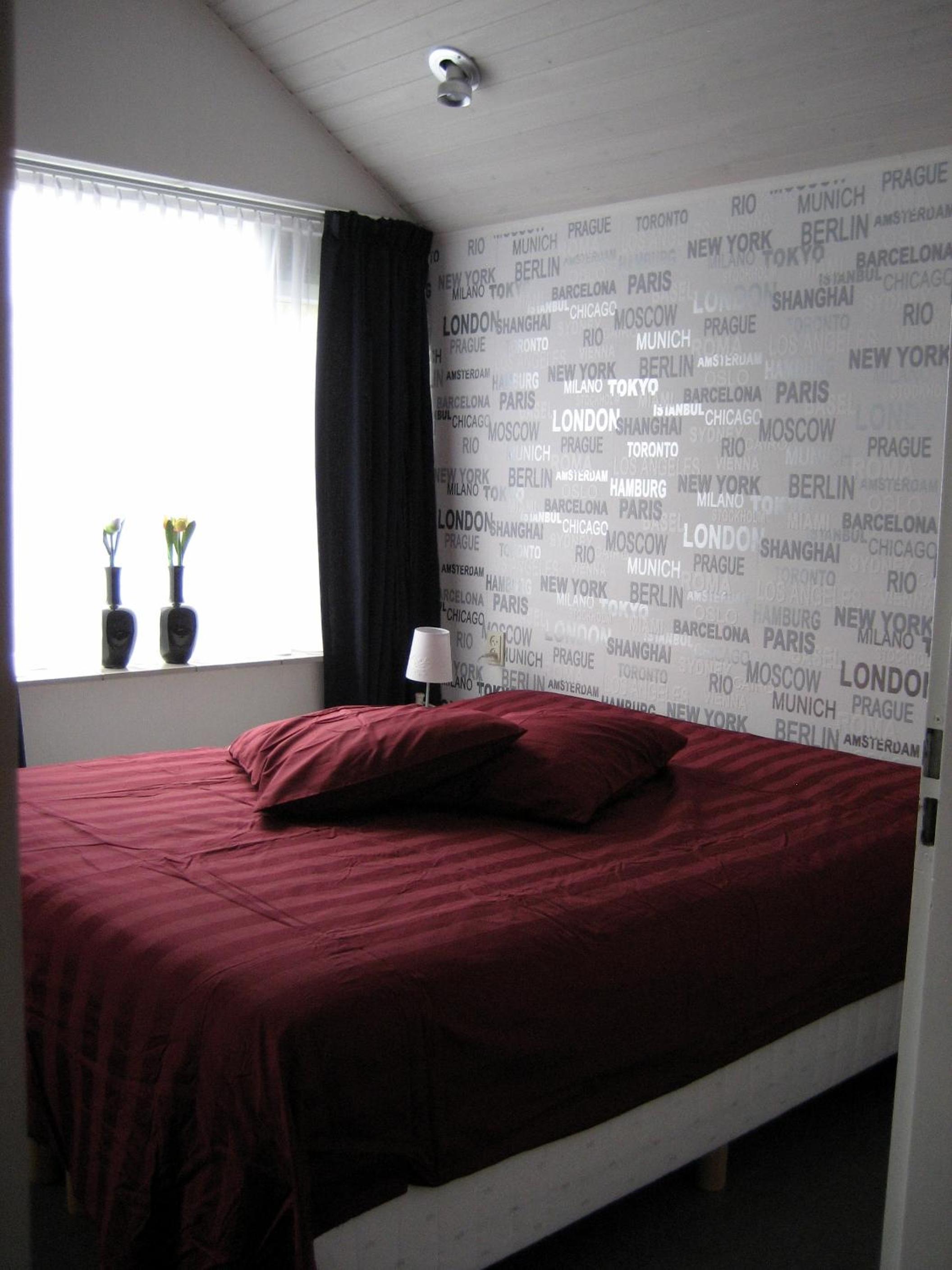 Twin Room with Shared Bathroom photo 3