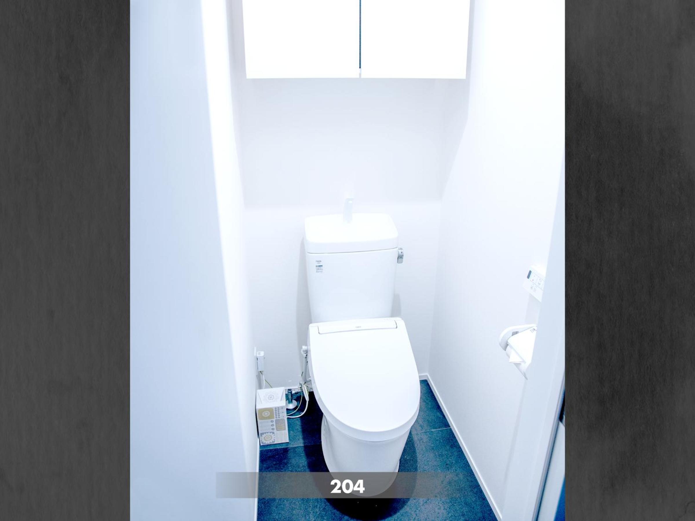 Double or Twin Room with Private Bathroom photo 2