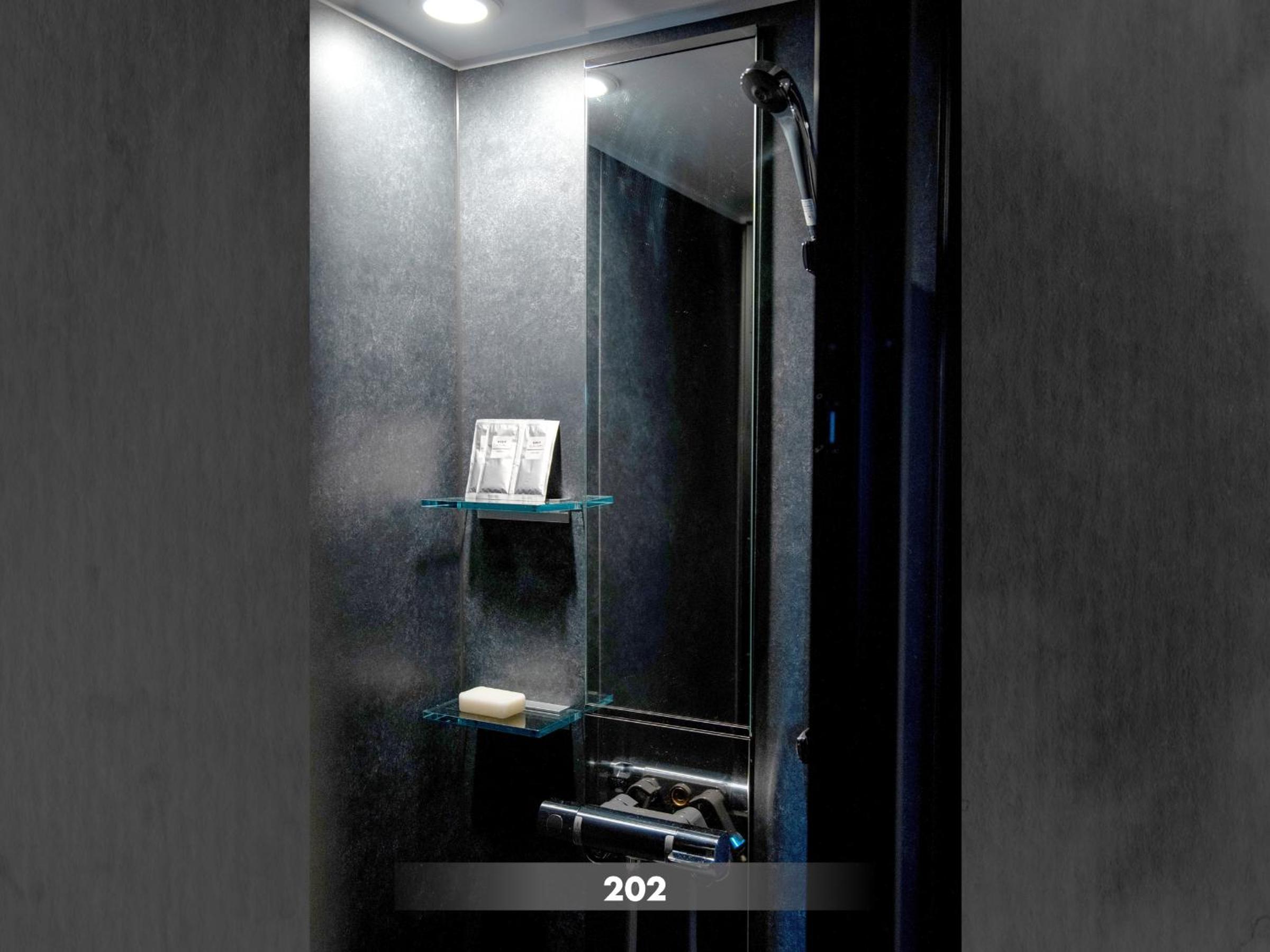 Double or Twin Room with Shower photo 3