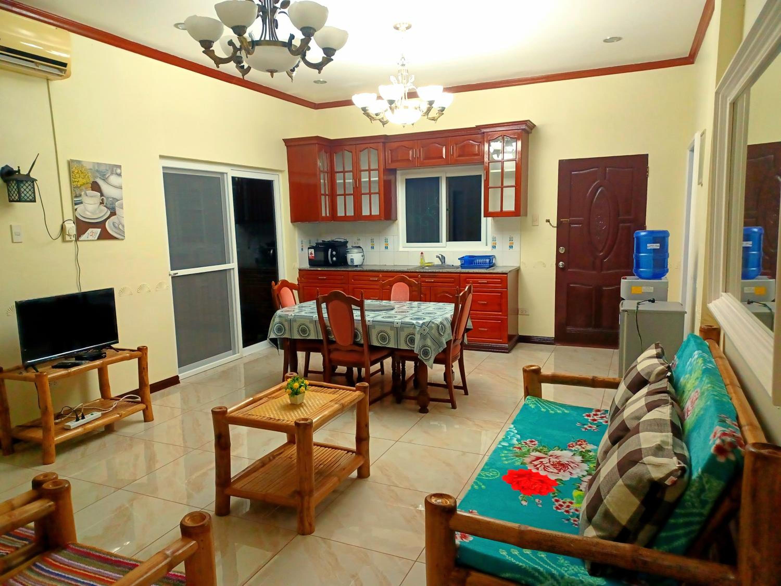 Two-Bedroom Apartment photo 2