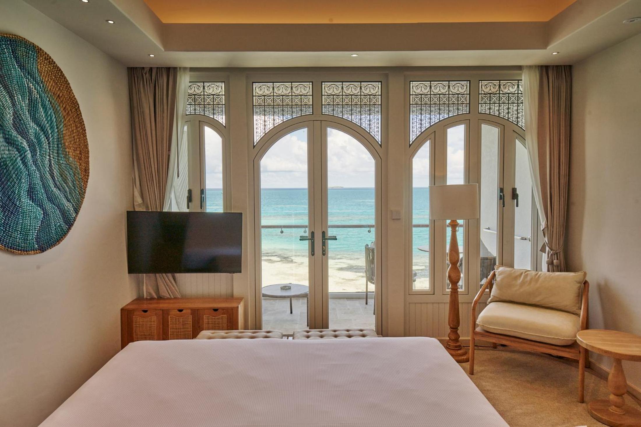 Premium Deluxe Seaview Room